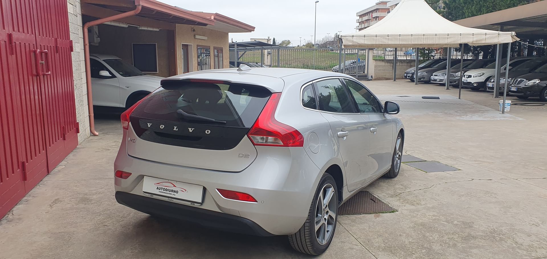 Volvo V40