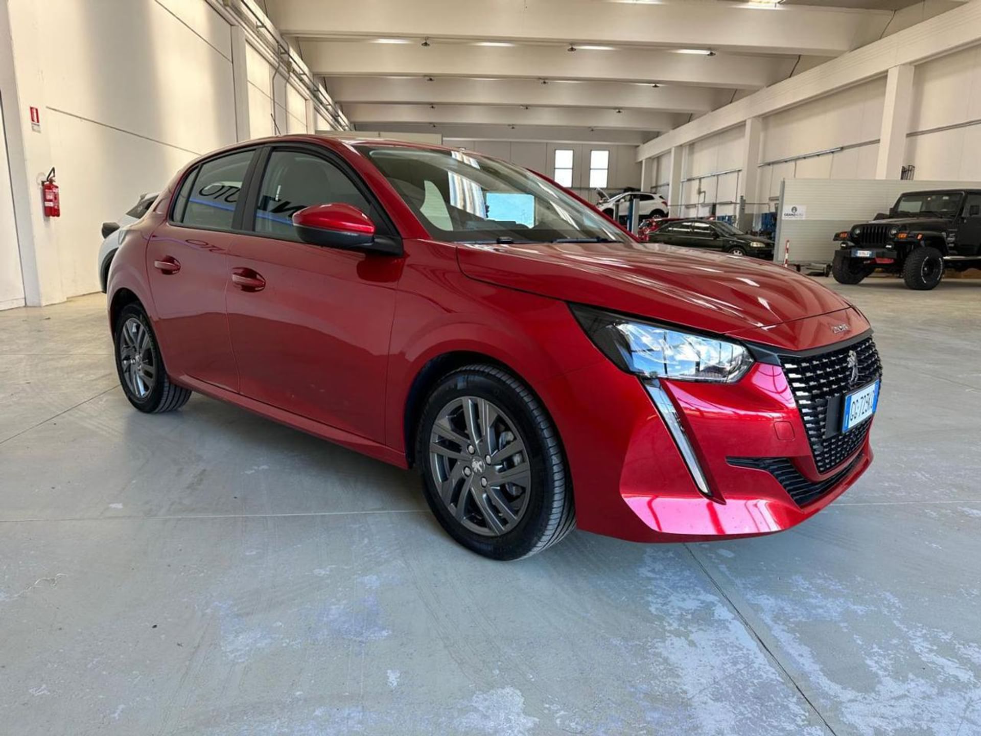 Peugeot 208