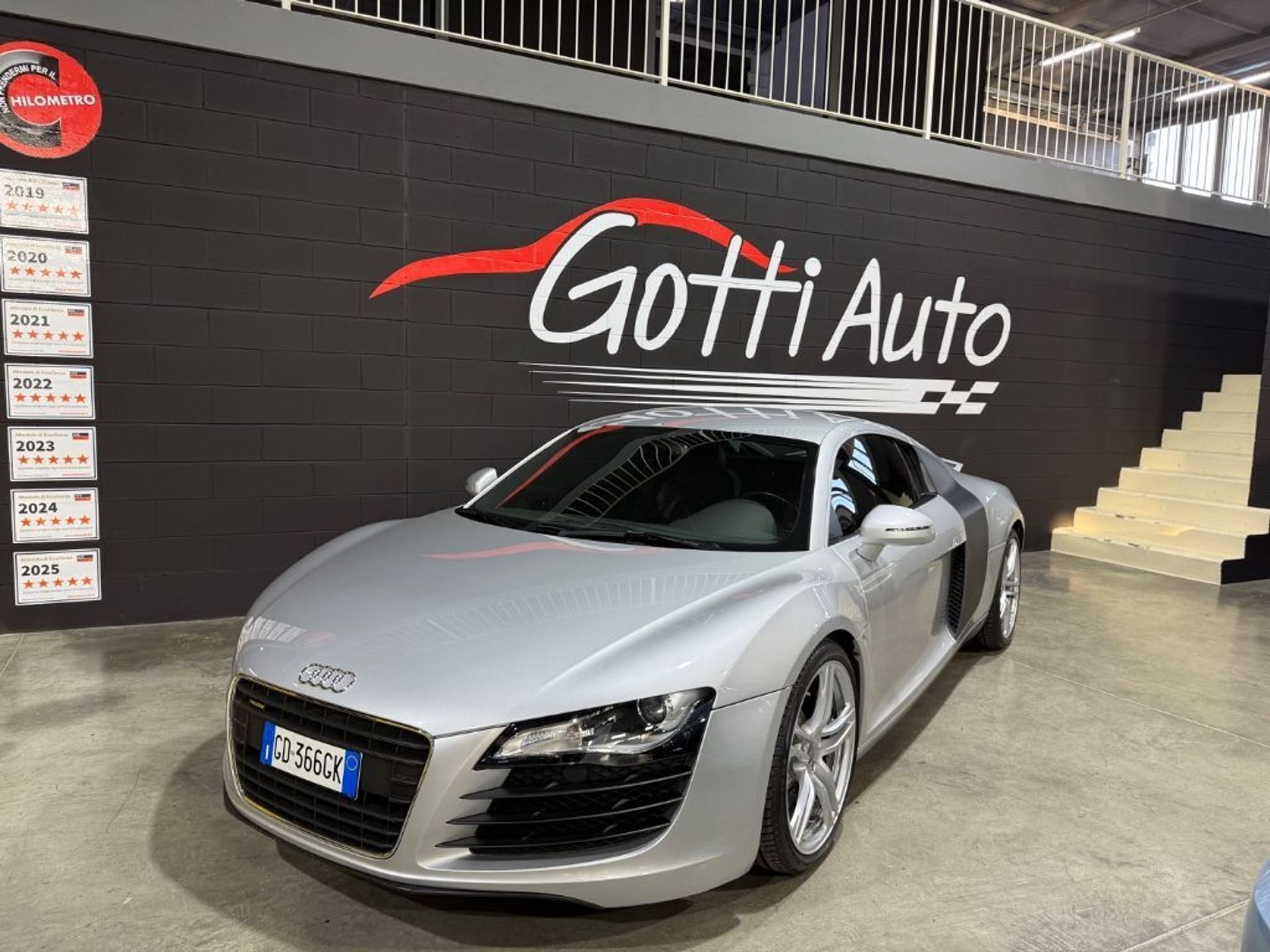 Audi R8