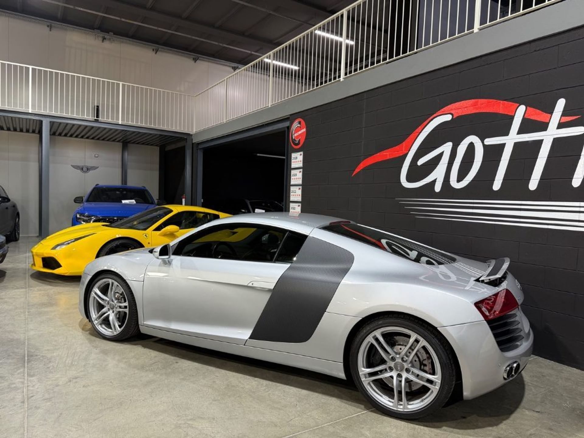 Audi R8