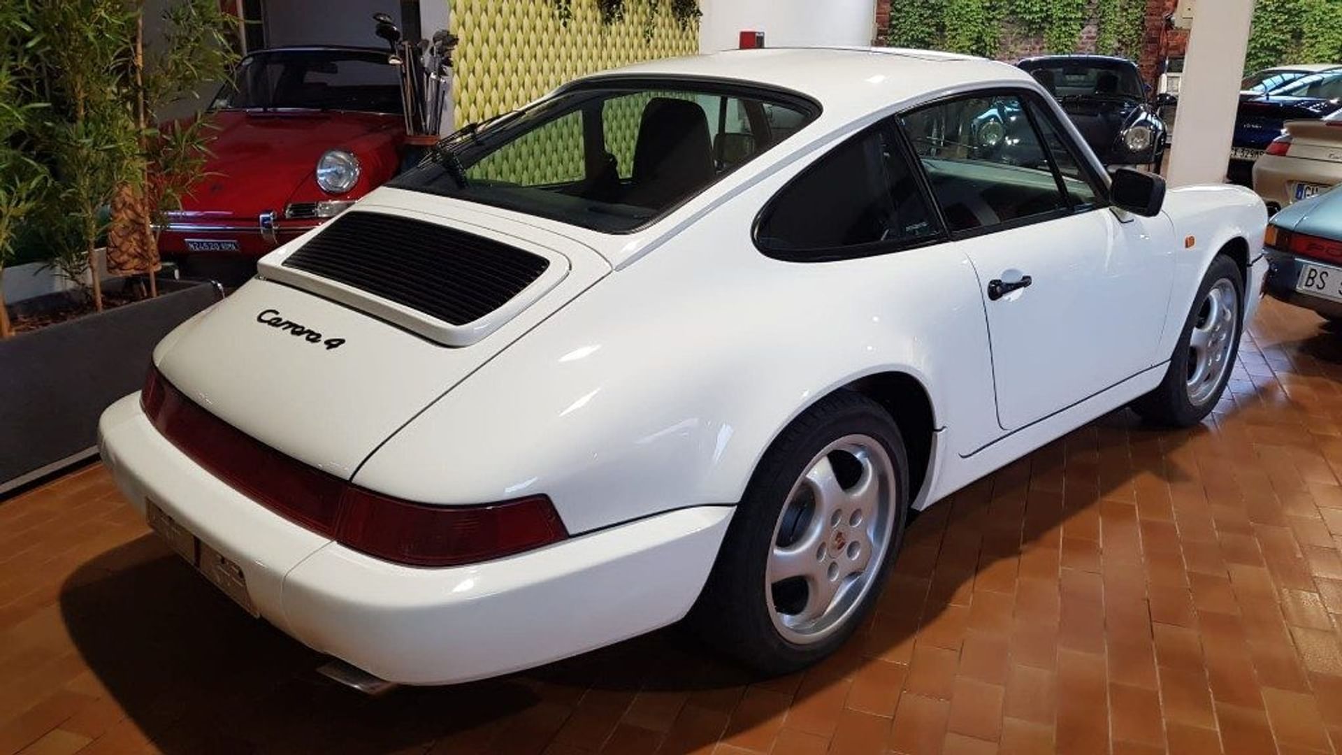 Porsche 911