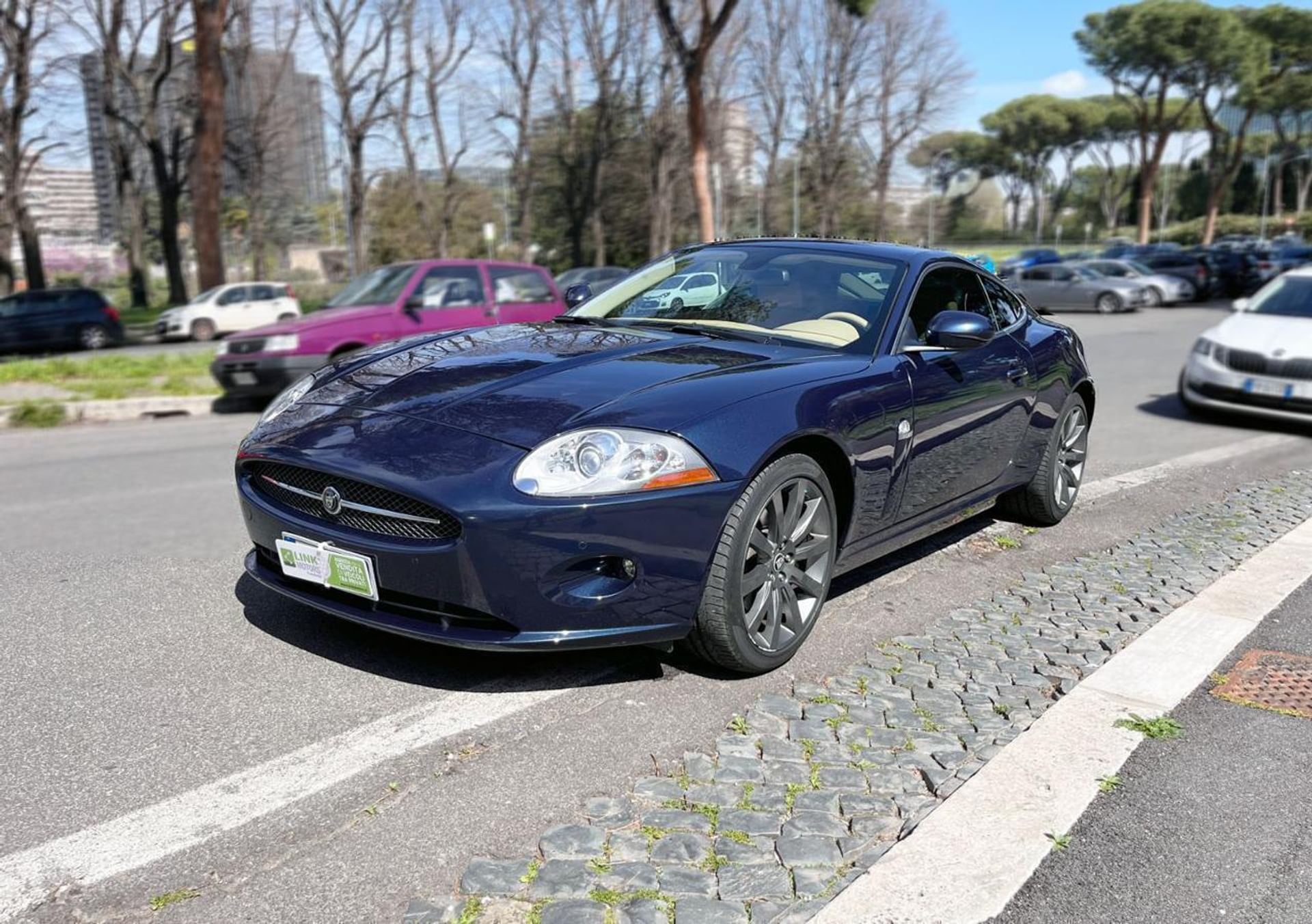 Jaguar XK