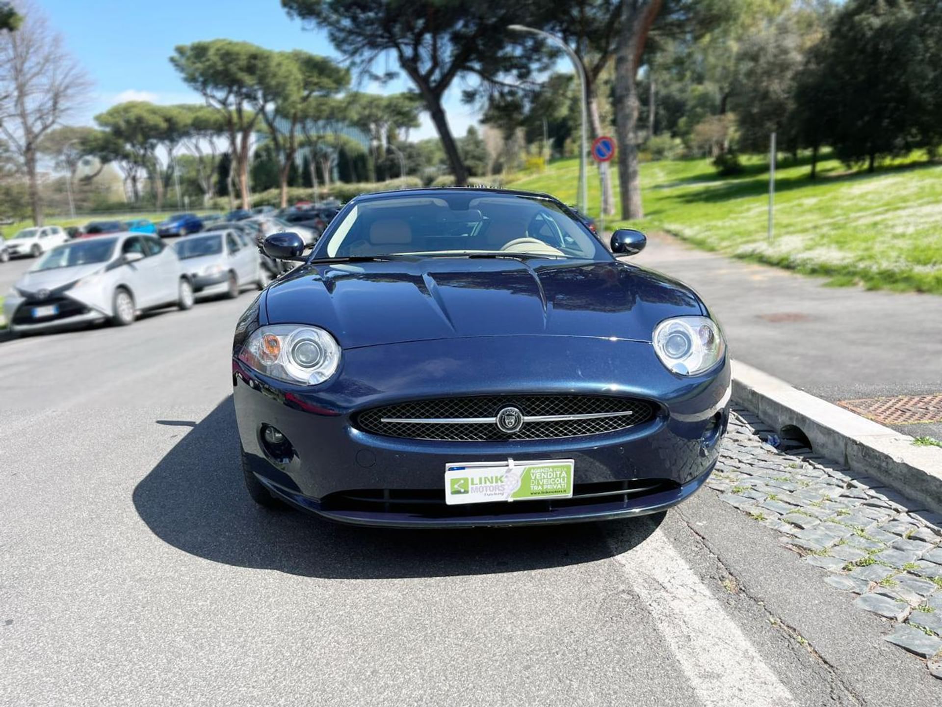 Jaguar XK