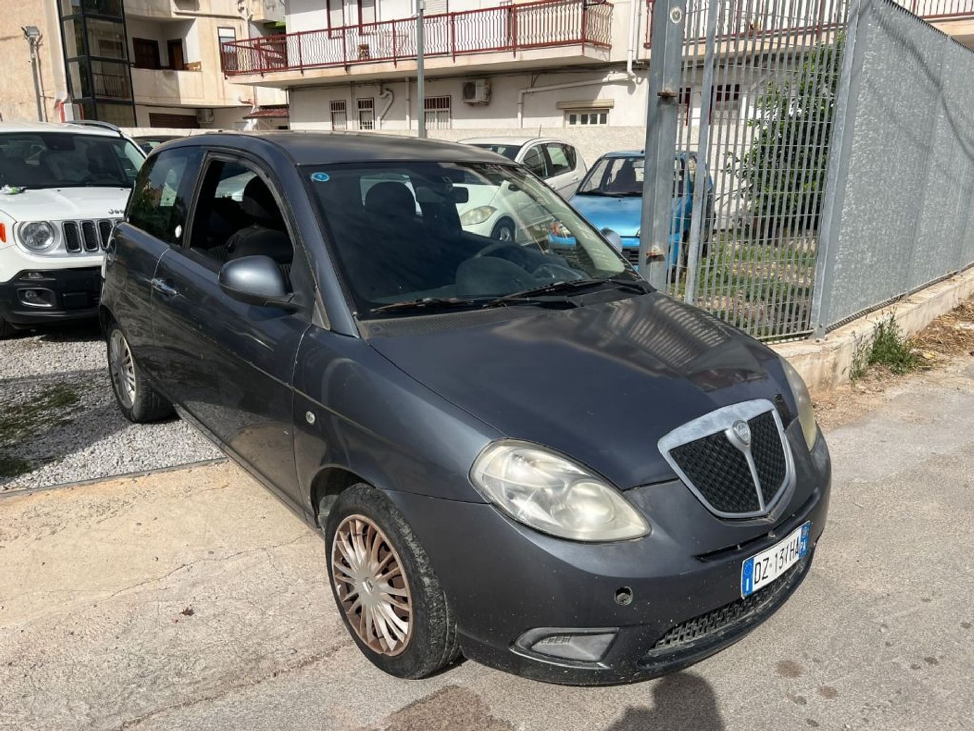 Lancia Ypsilon