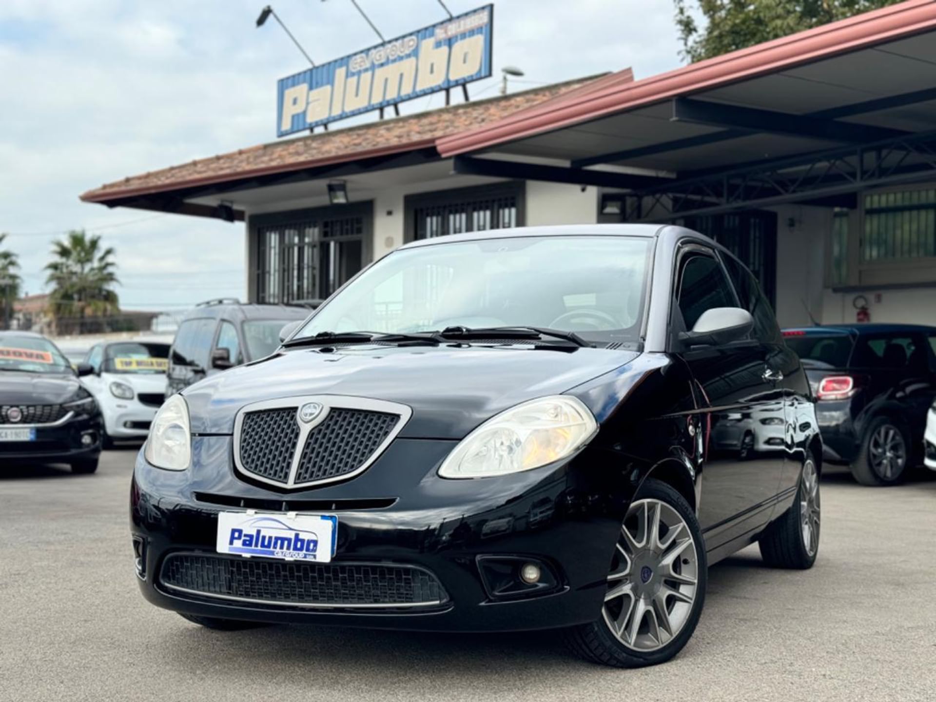 Lancia Ypsilon