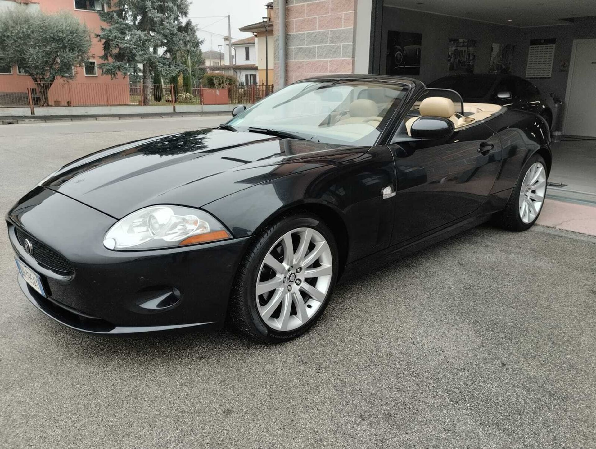 Jaguar XK
