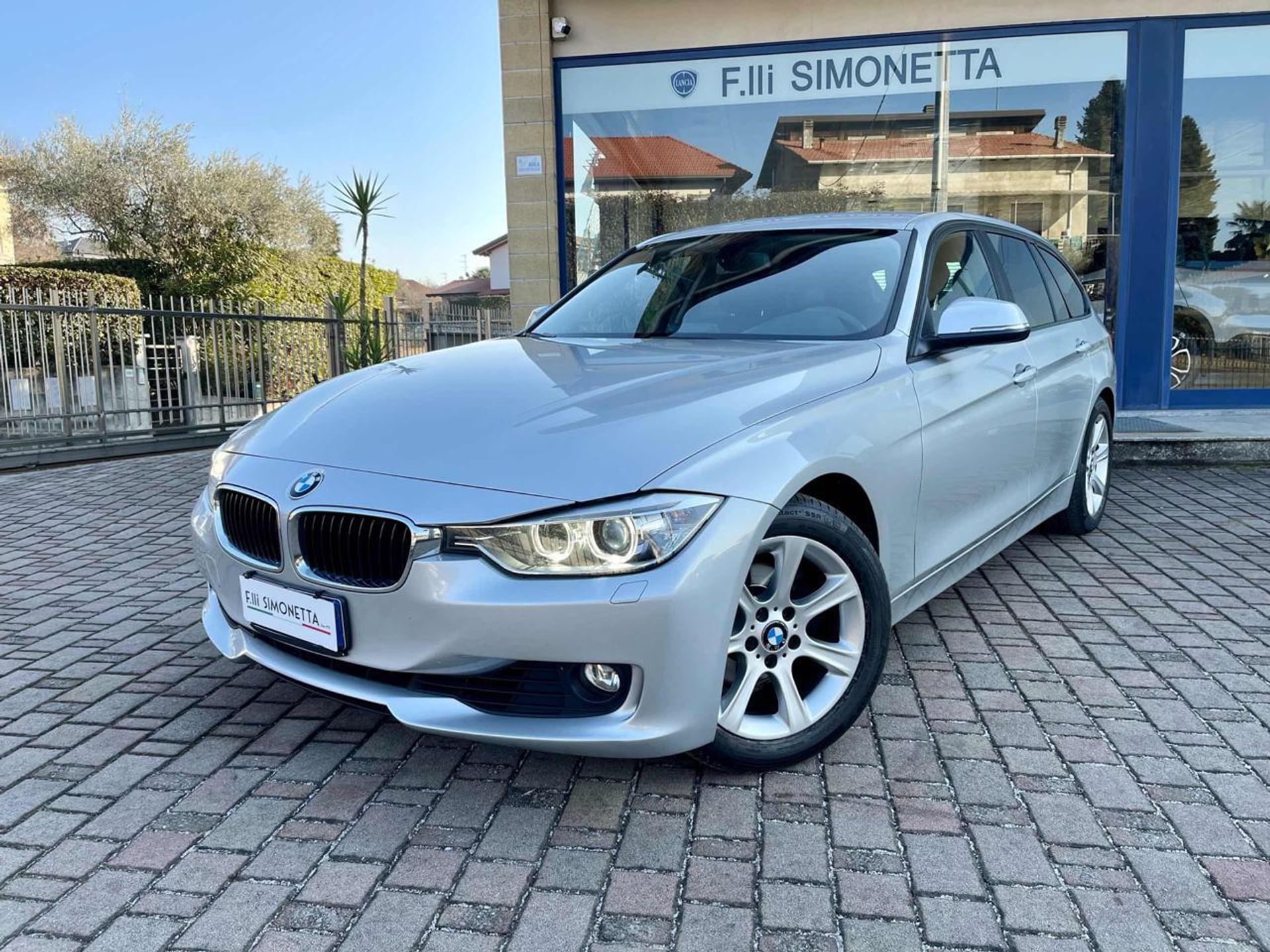 BMW Serie 3 320i