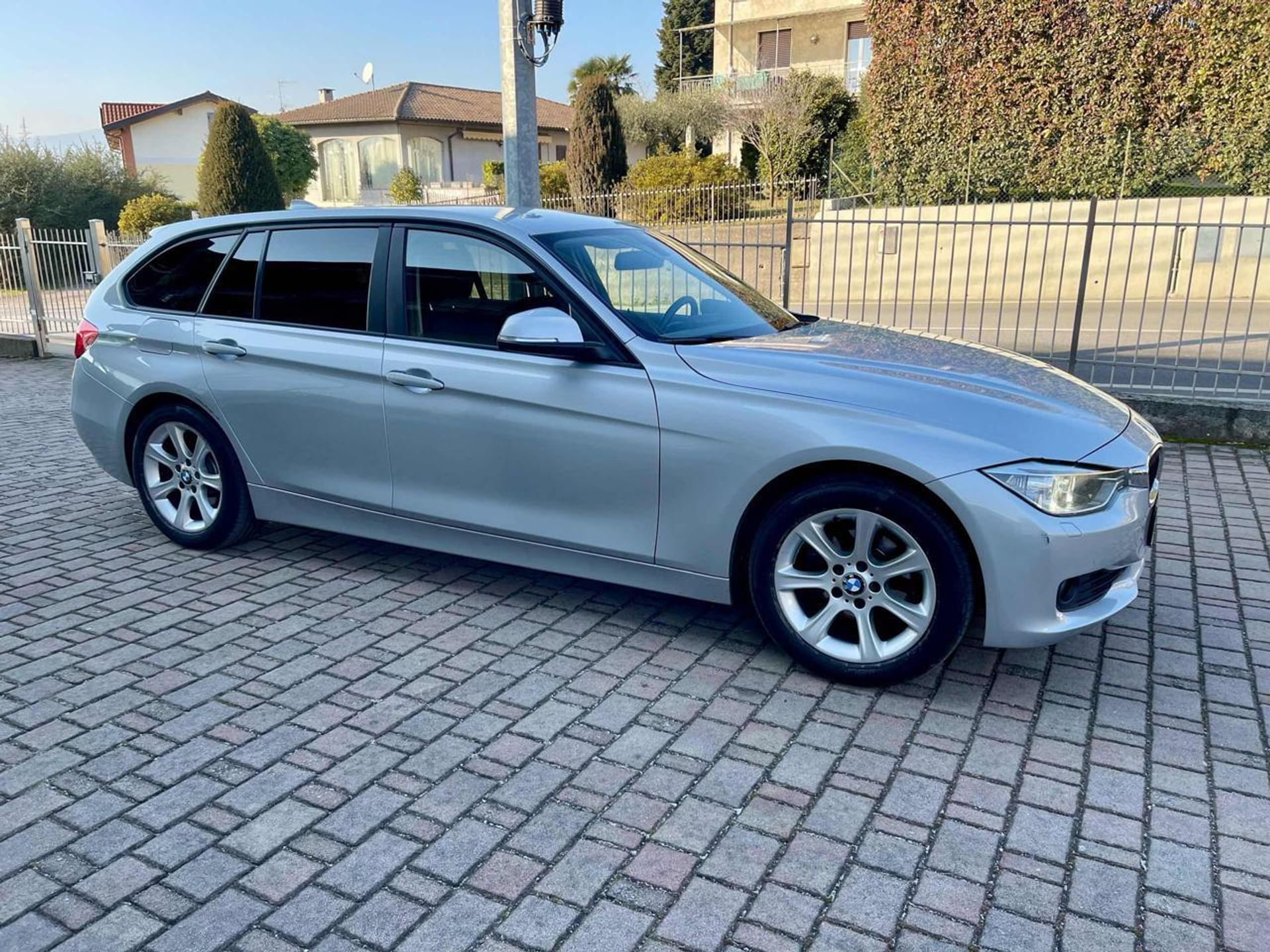 BMW Serie 3 320i