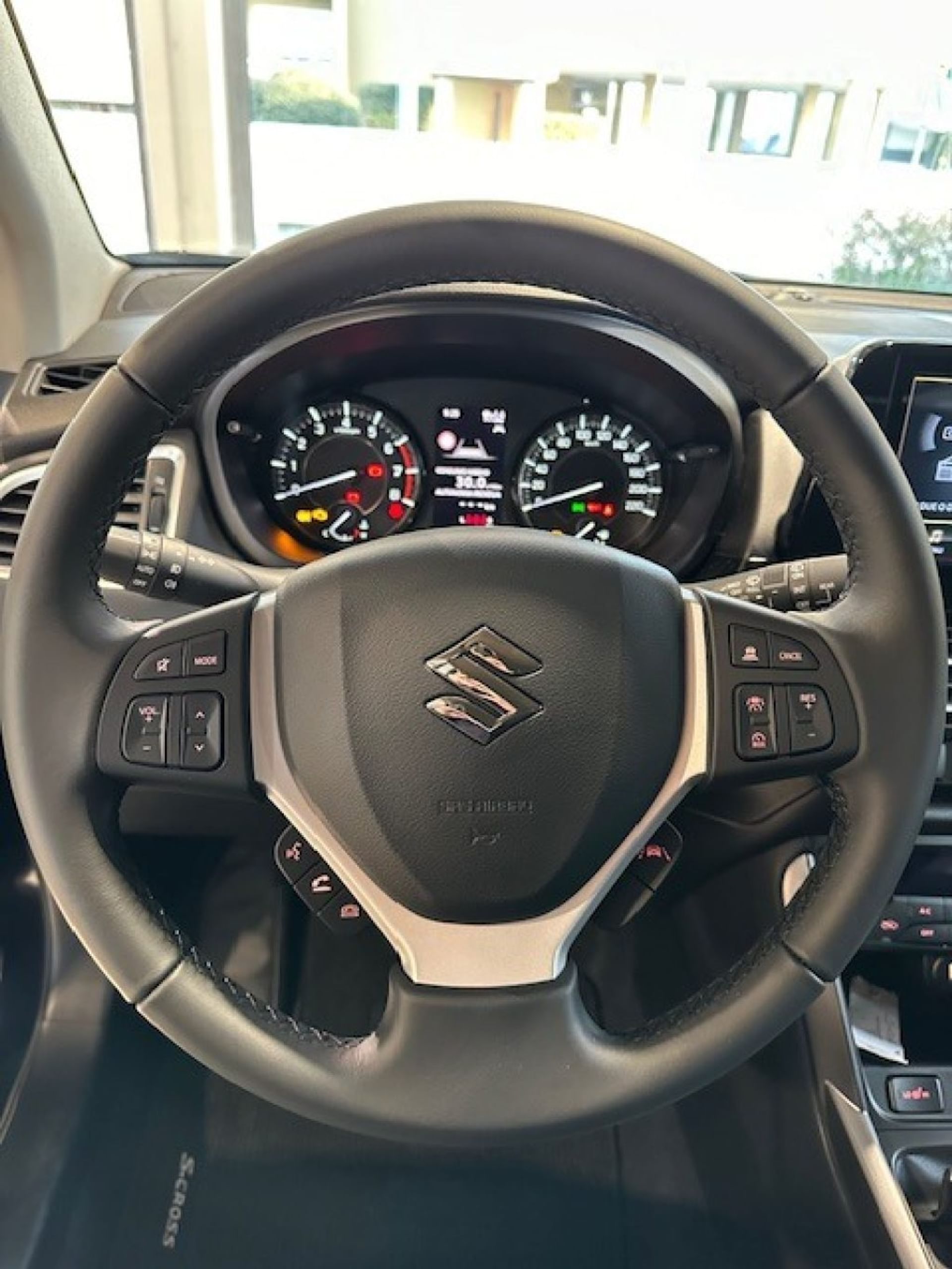Suzuki S-Cross