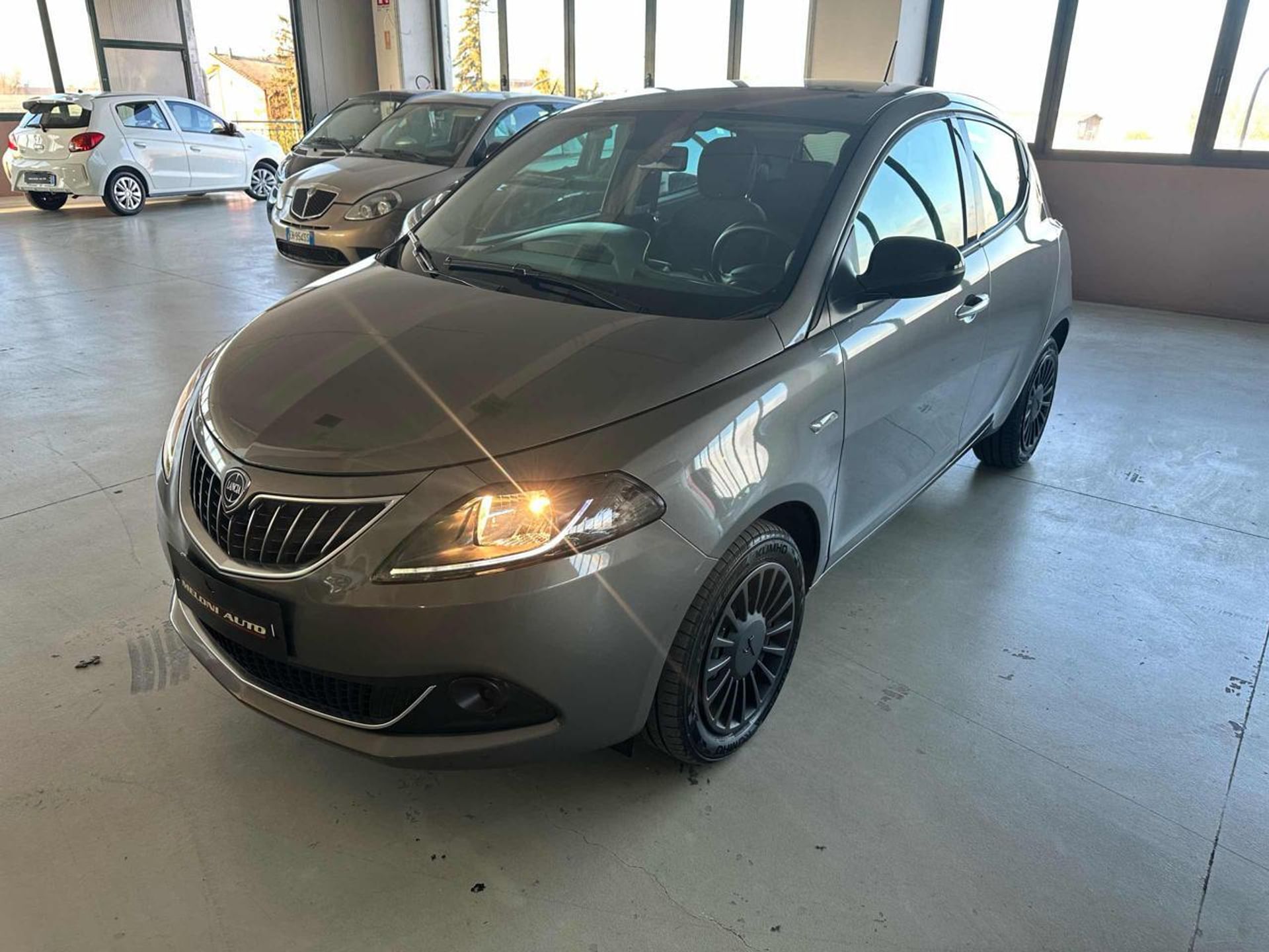 Lancia Ypsilon