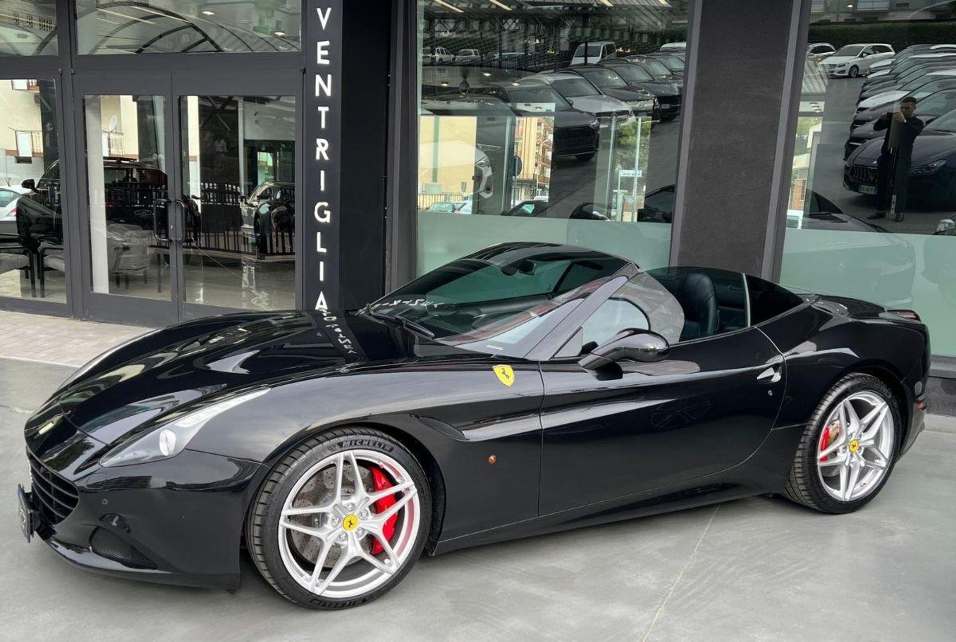 Ferrari DCT - Laterale destro