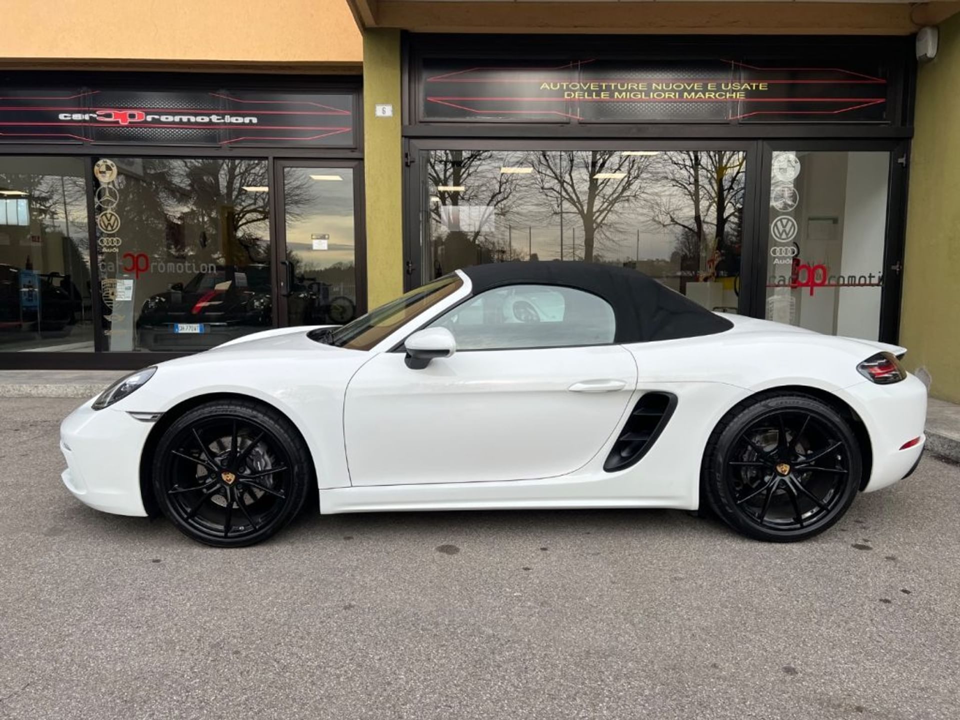 Porsche 718