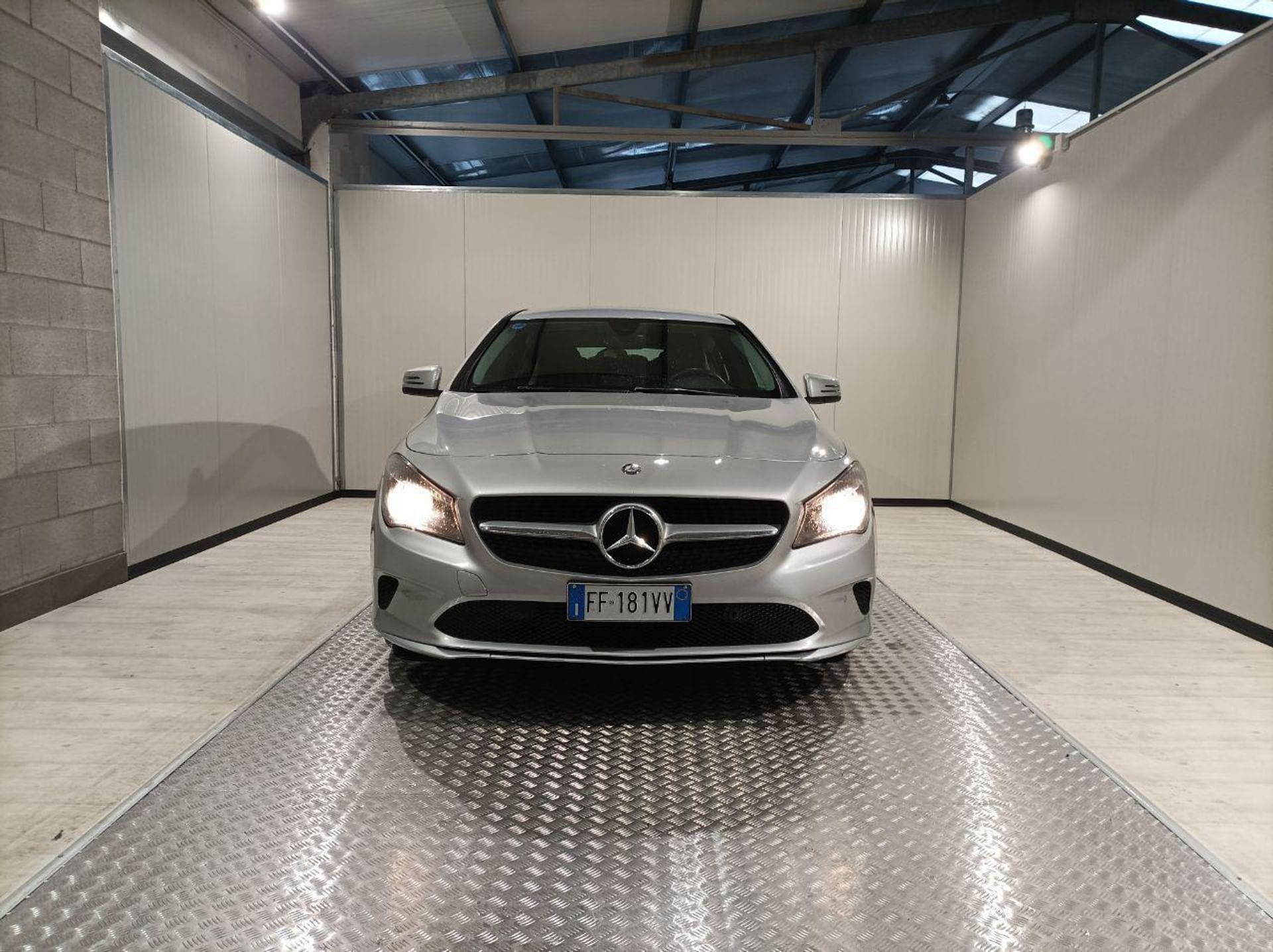 Mercedes-Benz CLA
