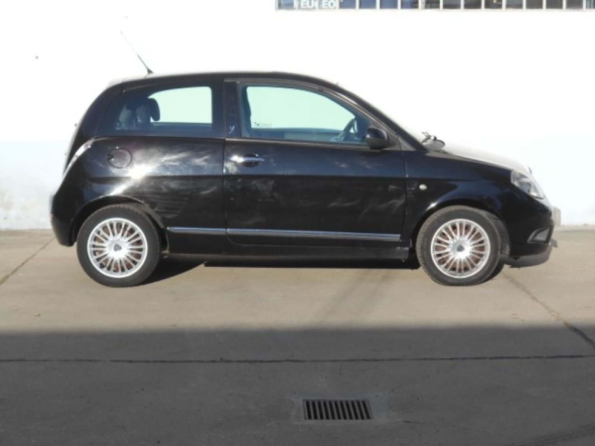 Lancia Ypsilon