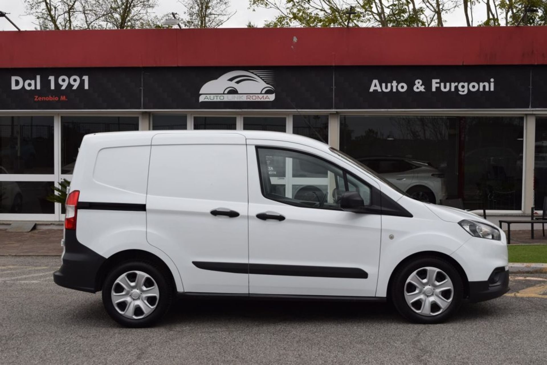 Ford Transit Courier