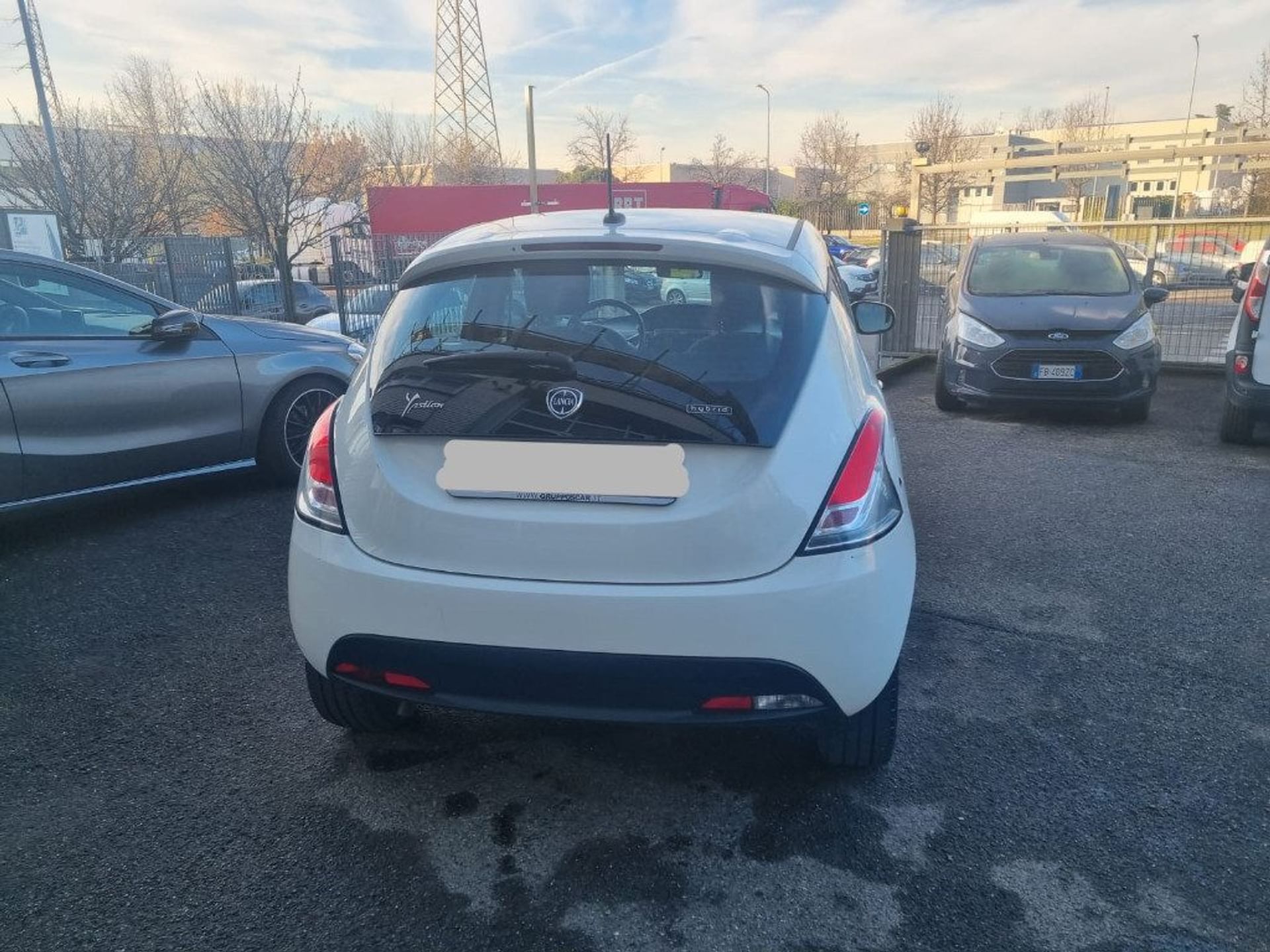 Lancia Ypsilon