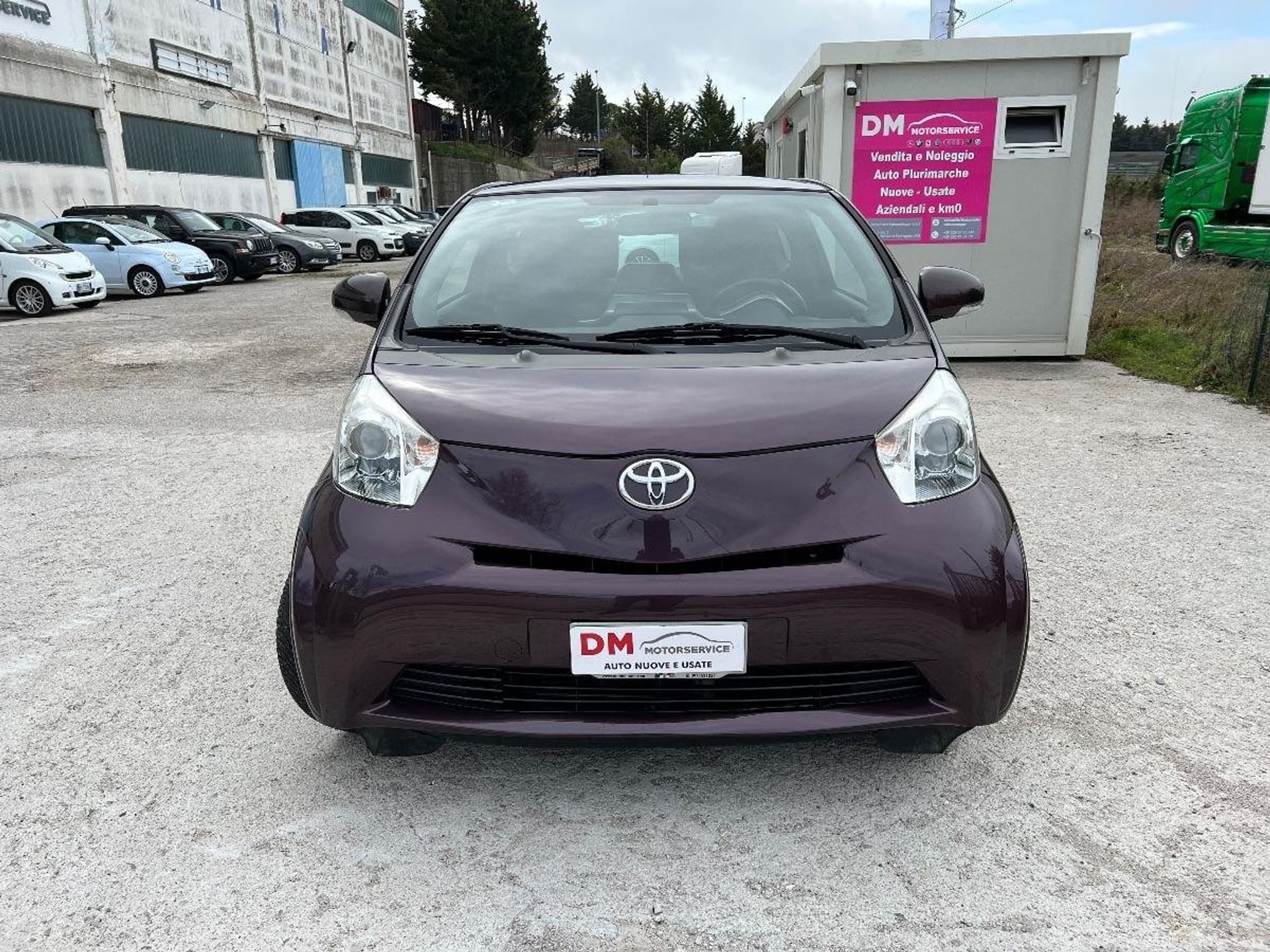 Toyota iQ