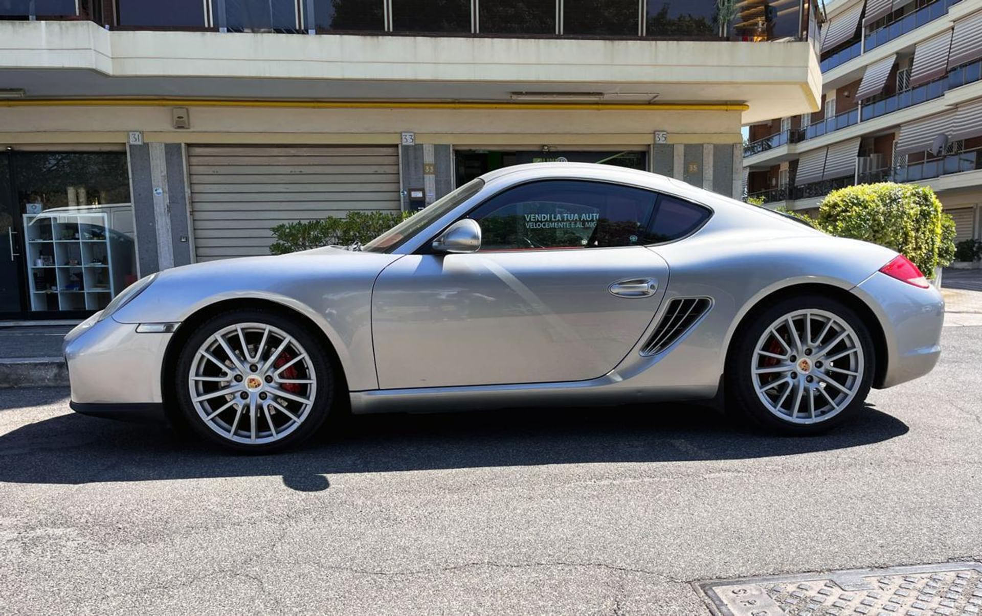 Porsche Cayman