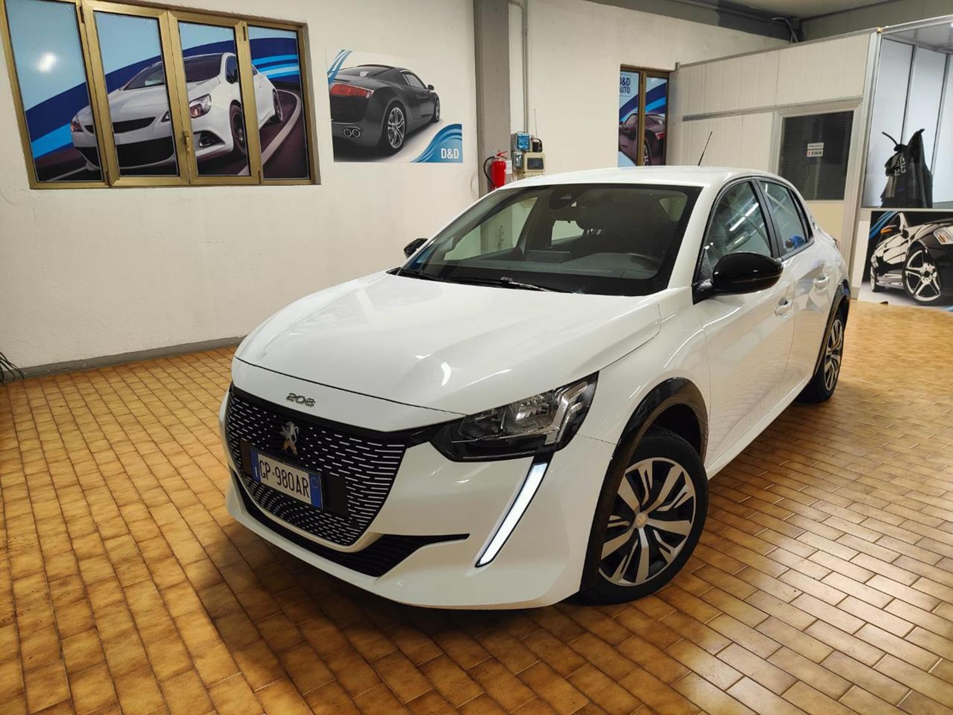 Peugeot 208
