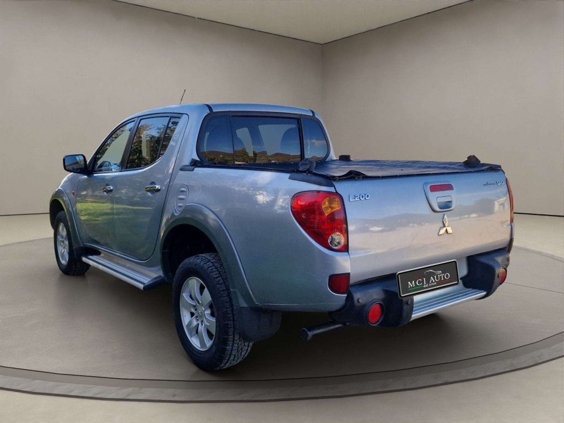 Mitsubishi L200