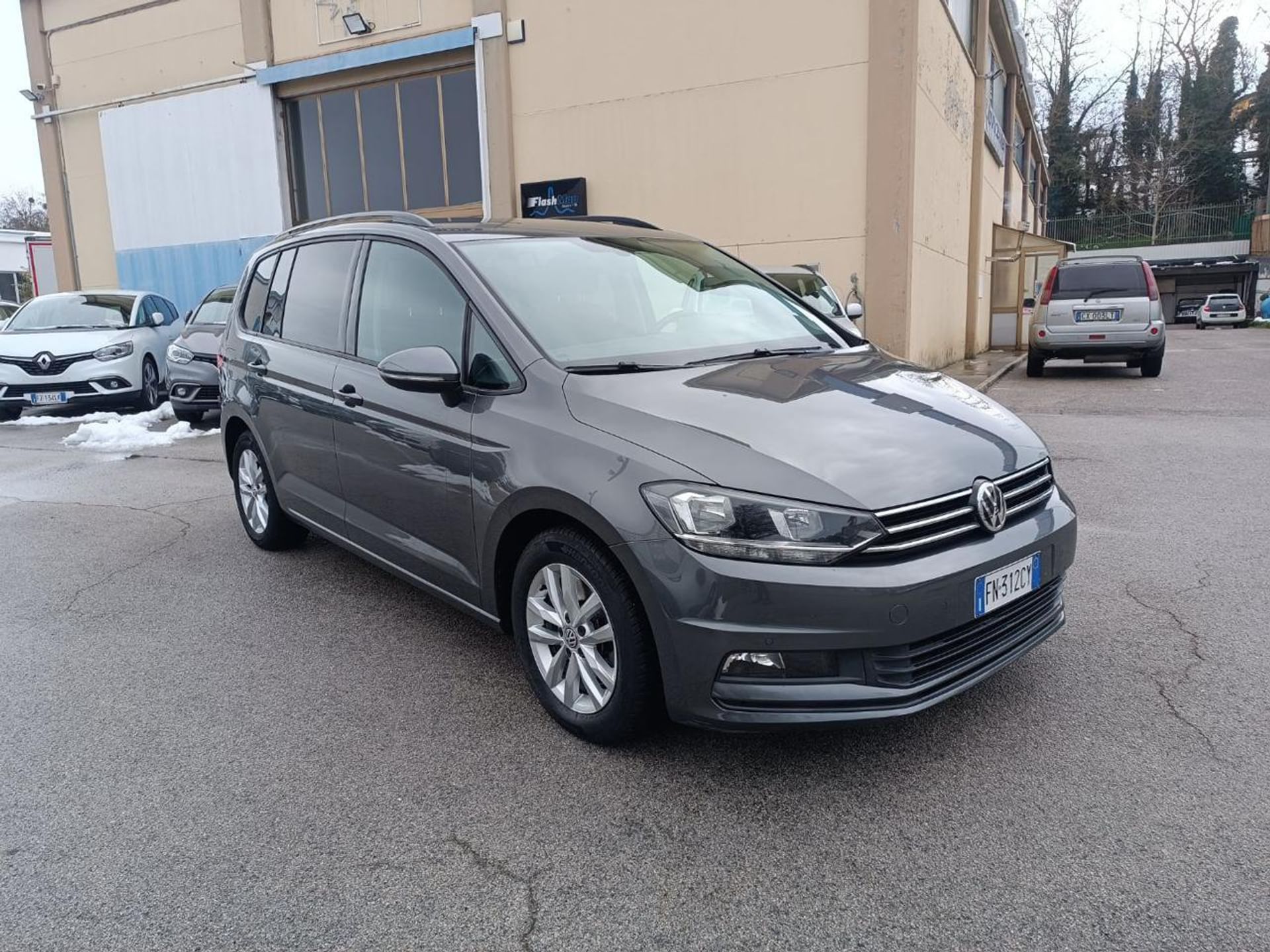 Volkswagen Touran