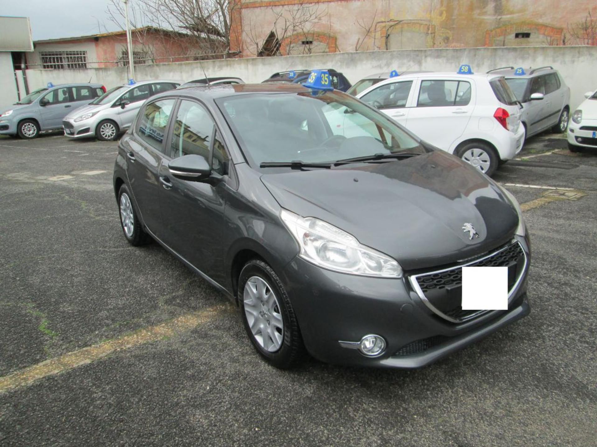 Peugeot 208