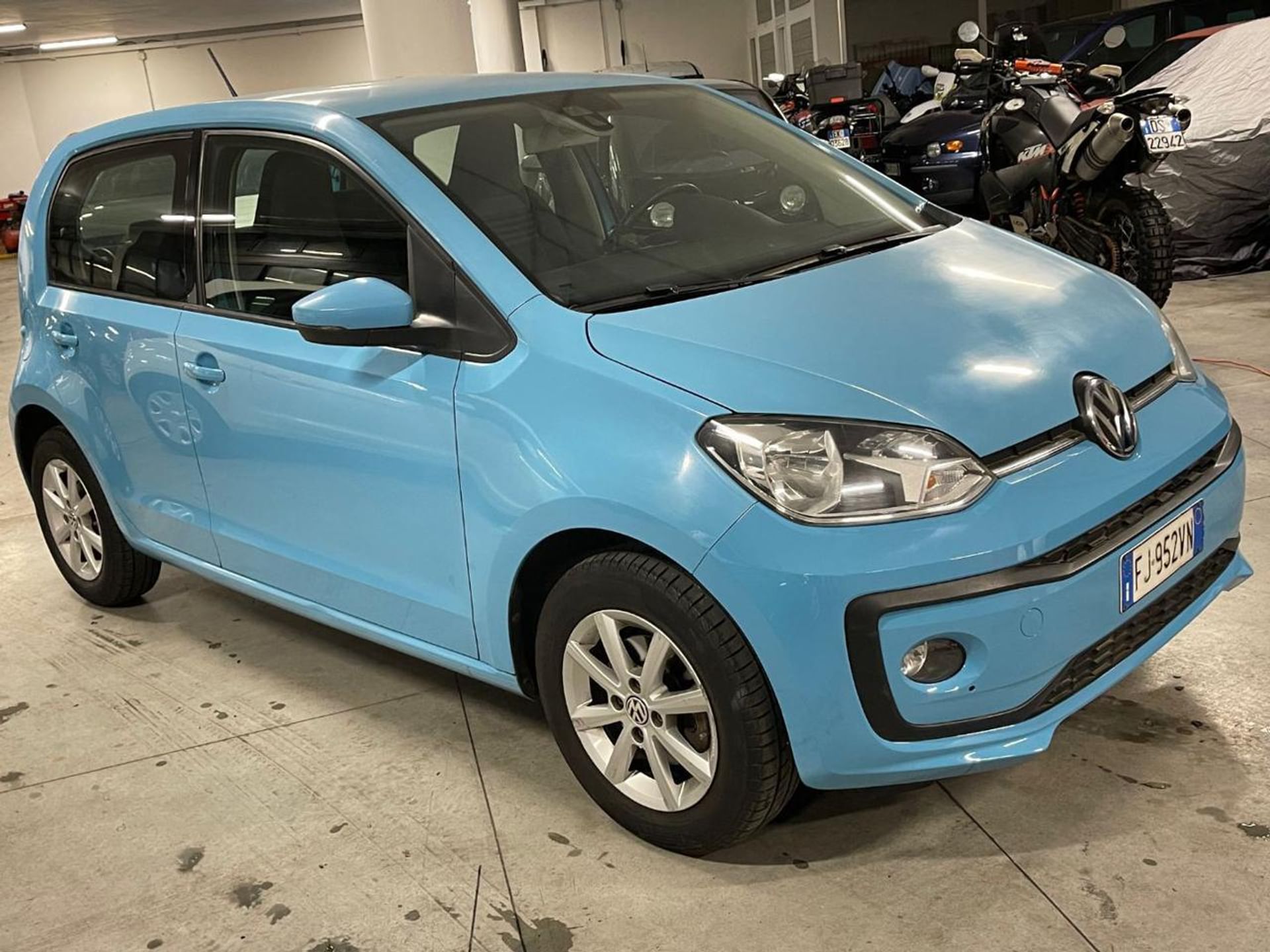 Volkswagen up!