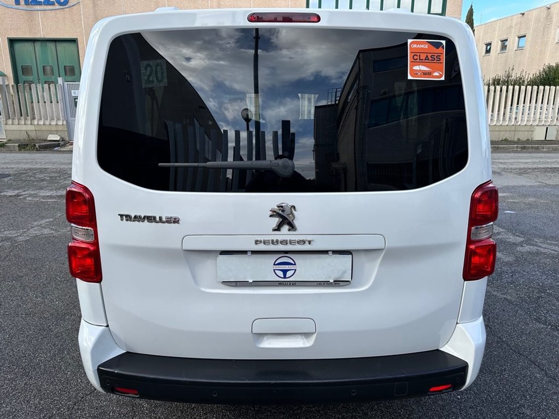 Peugeot Traveller