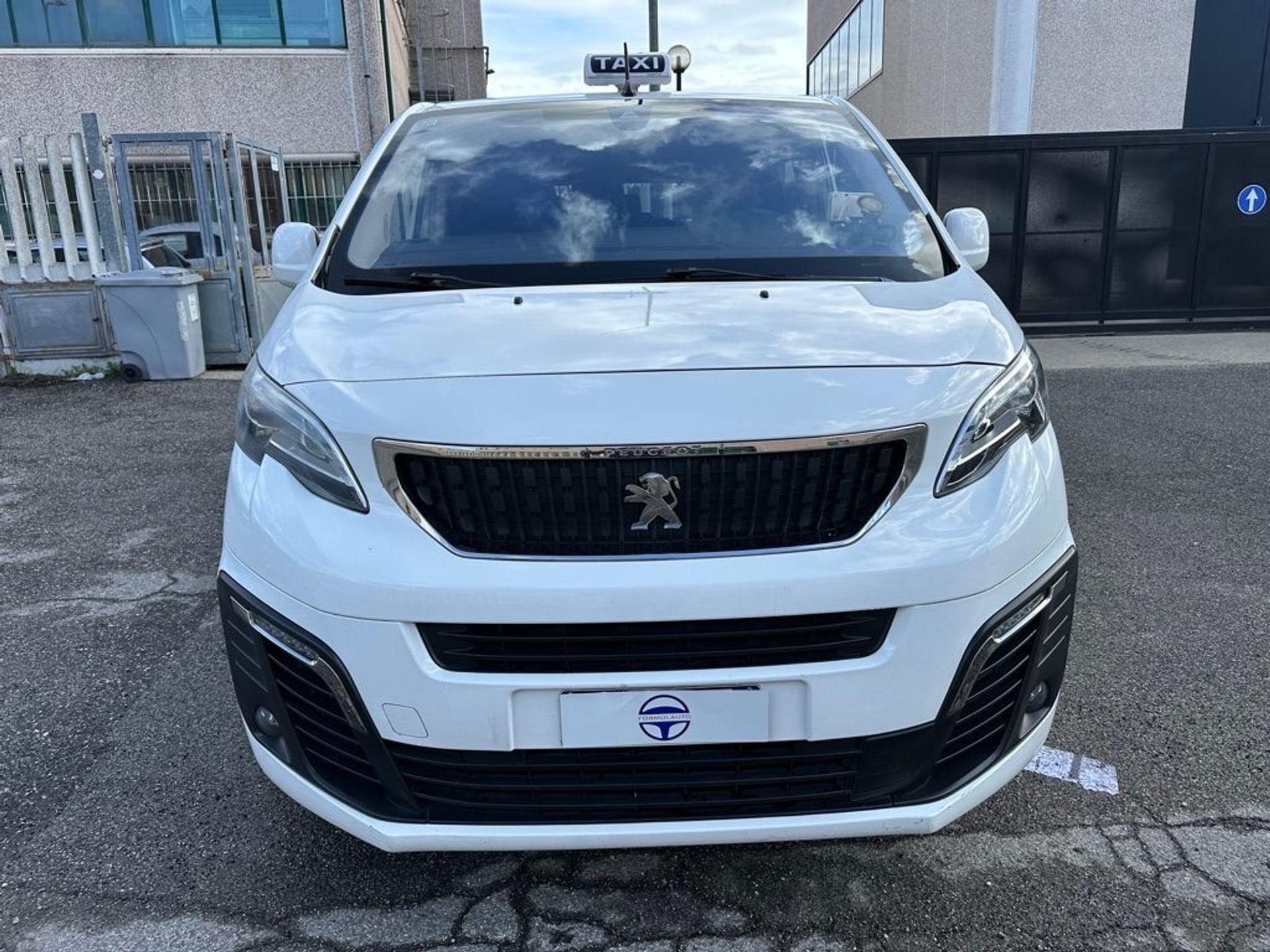 Peugeot Traveller