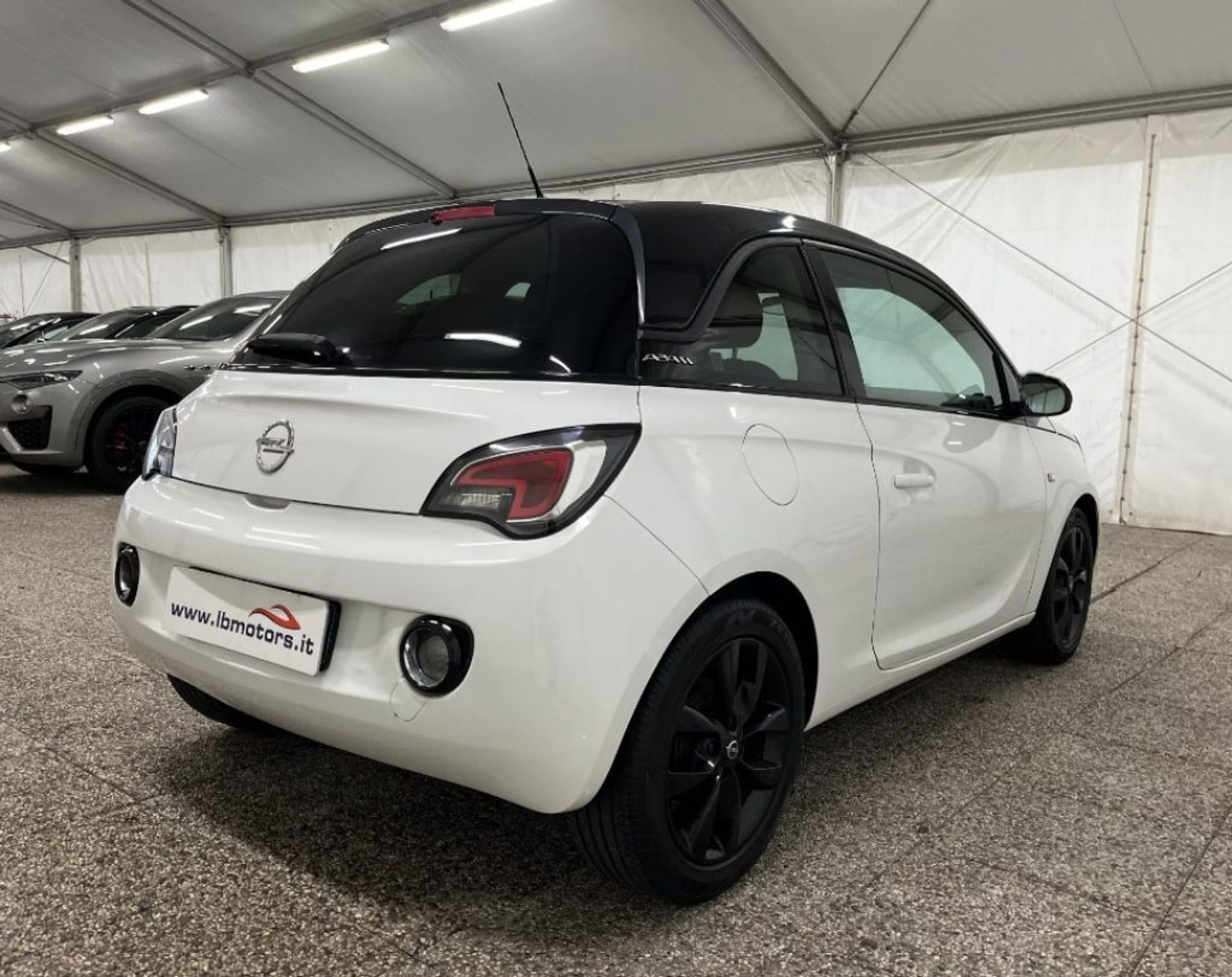 Opel Adam