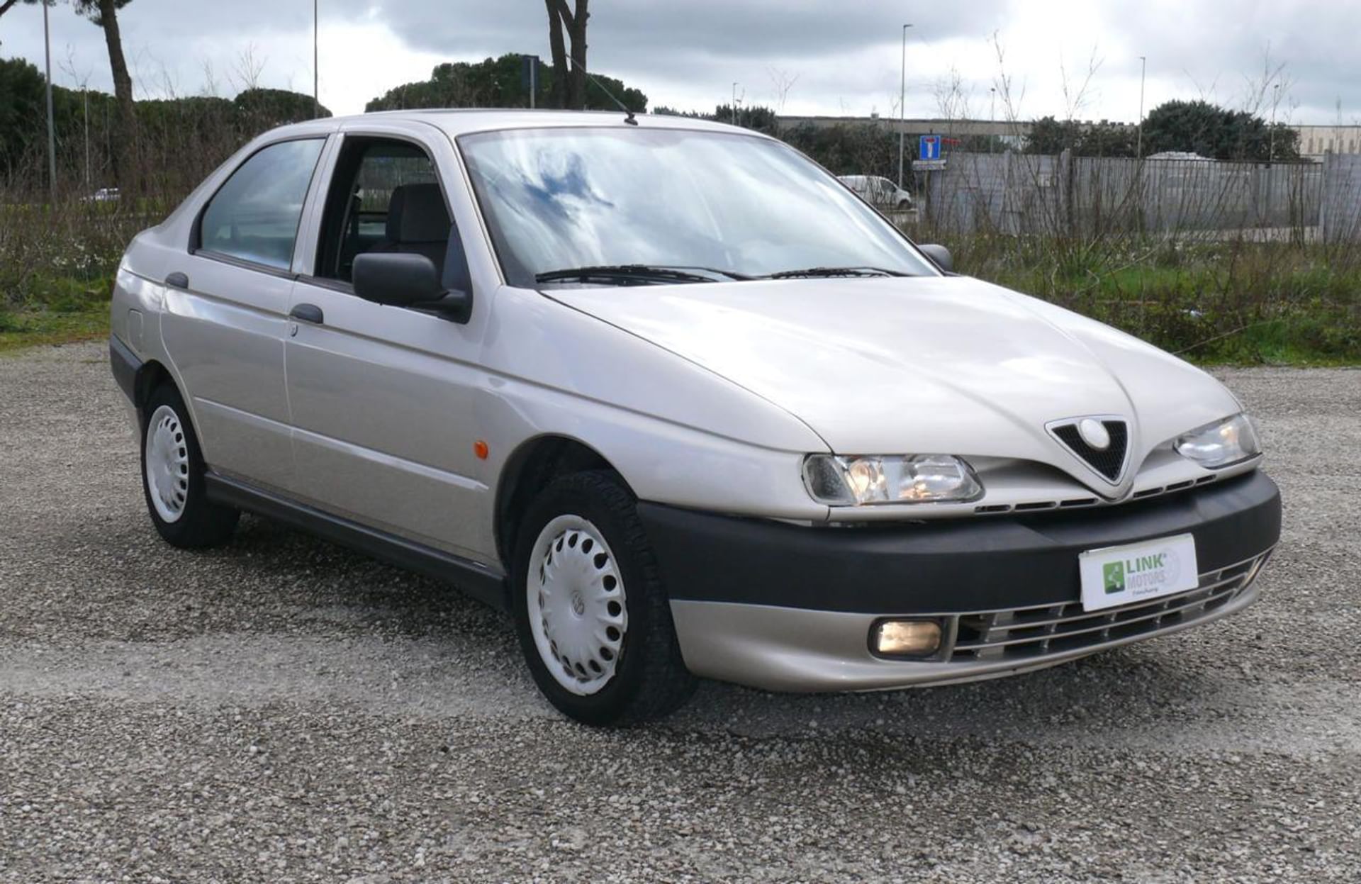 Alfa Romeo 146