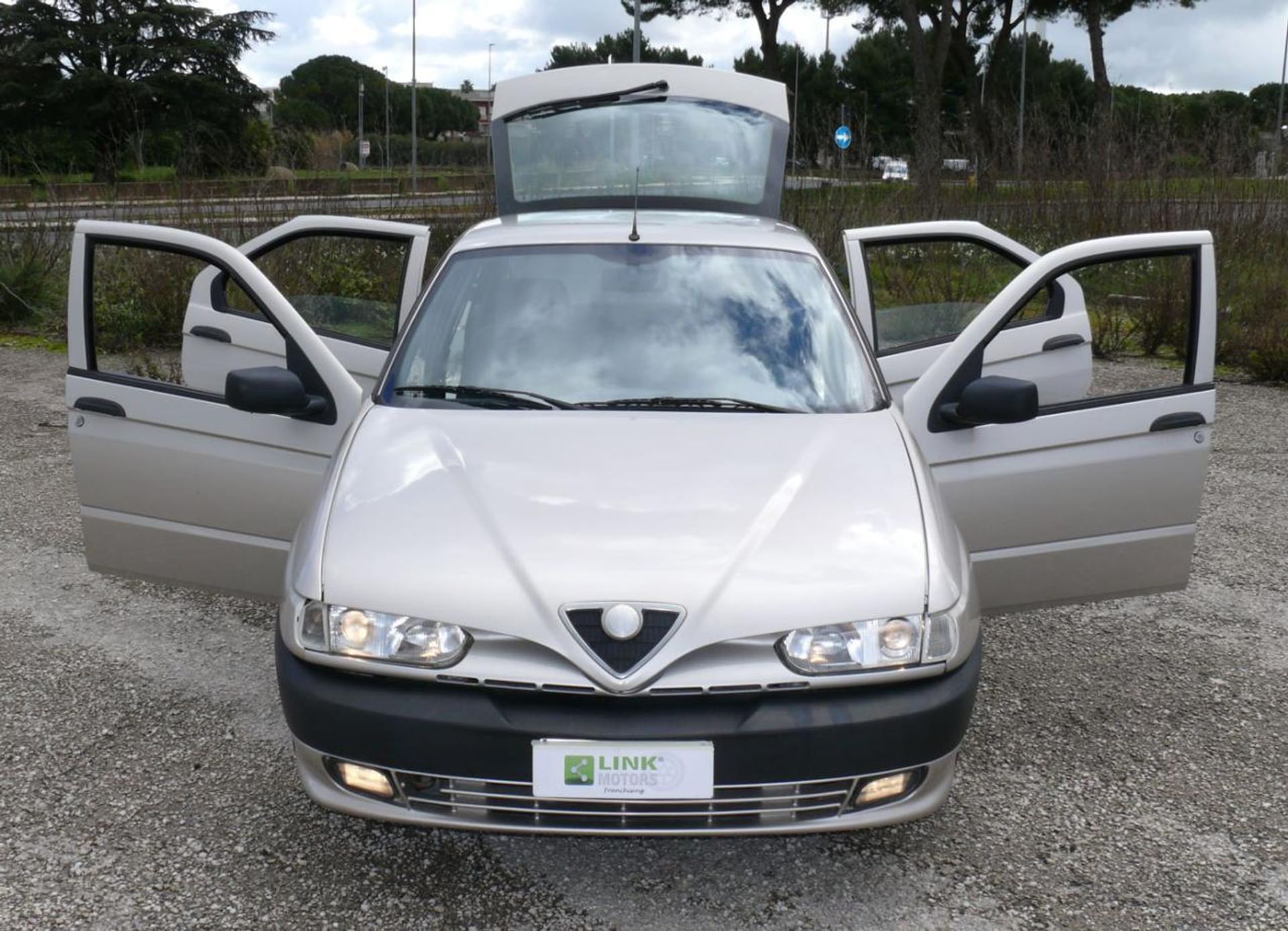 Alfa Romeo 146