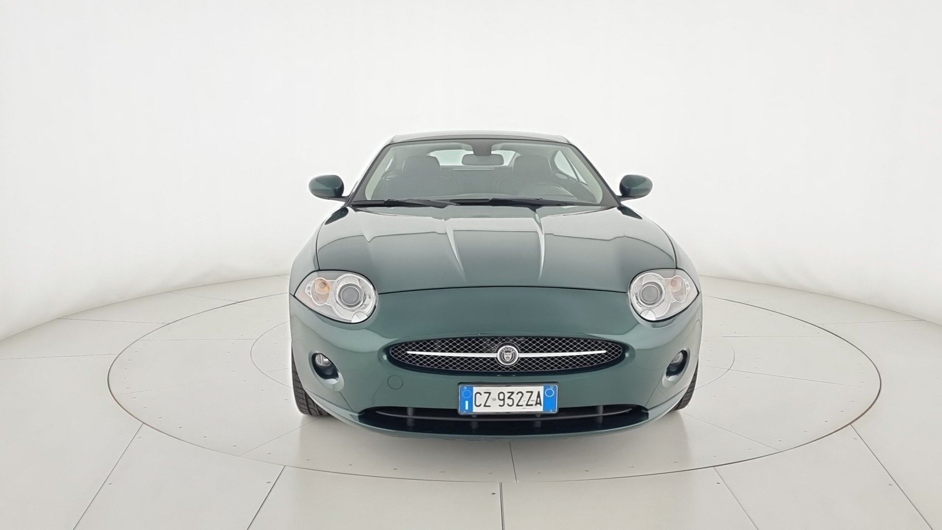 Jaguar XK