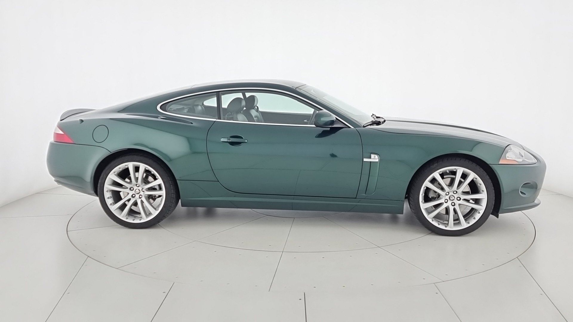 Jaguar XK