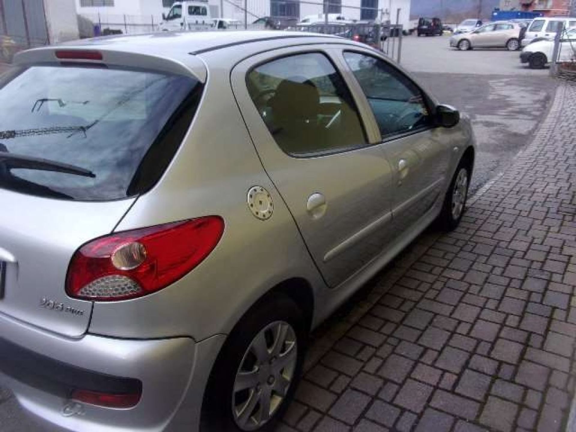 Peugeot 206