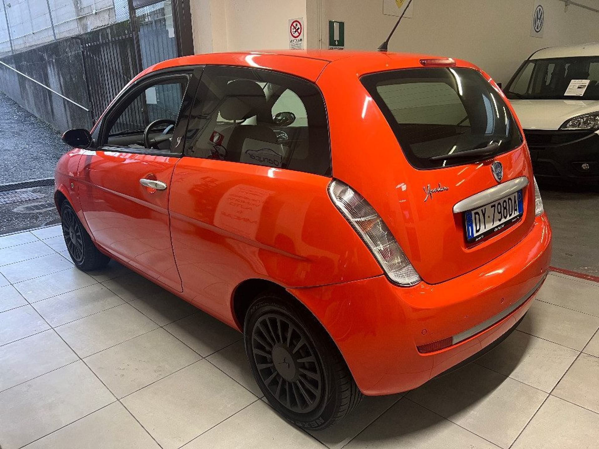 Lancia Ypsilon