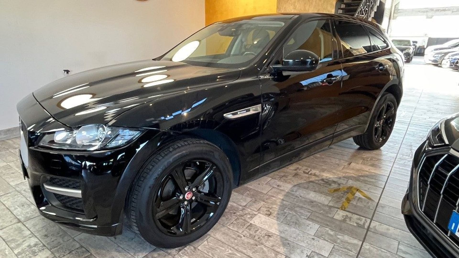 Jaguar F-Pace