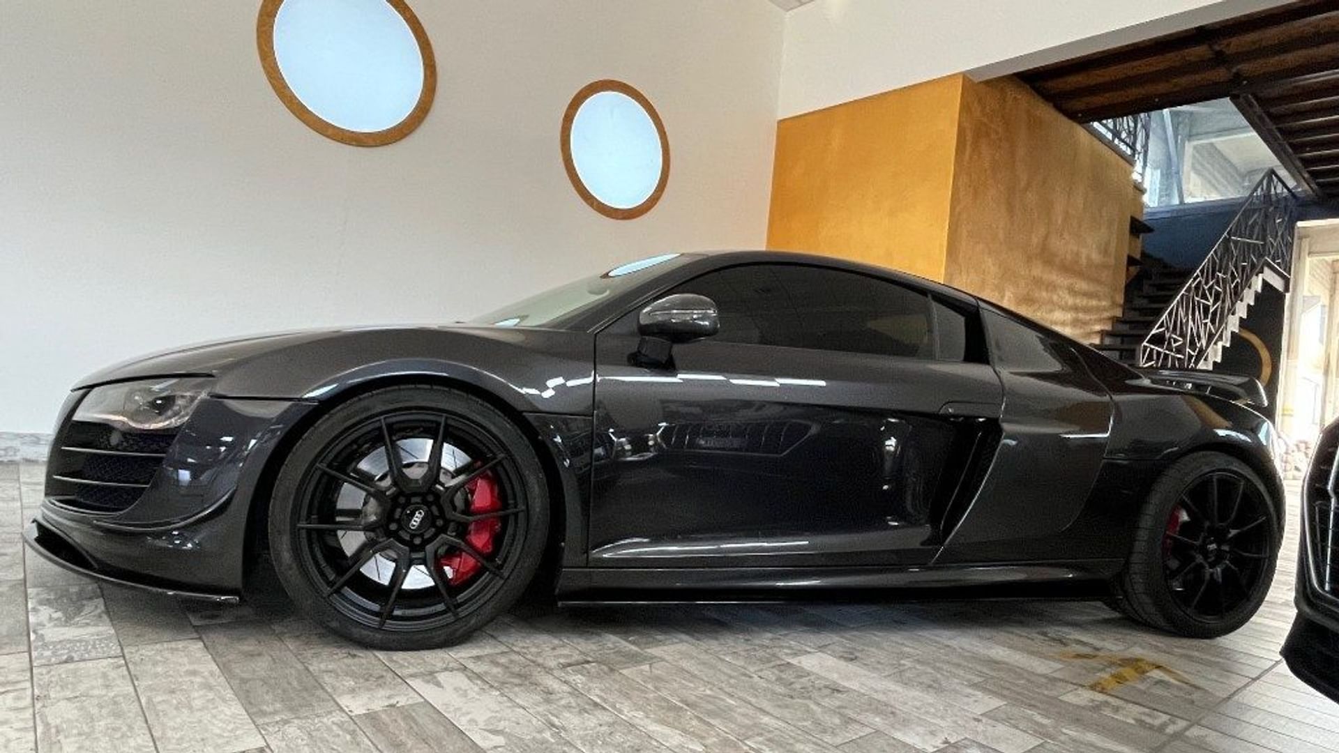 Audi R8