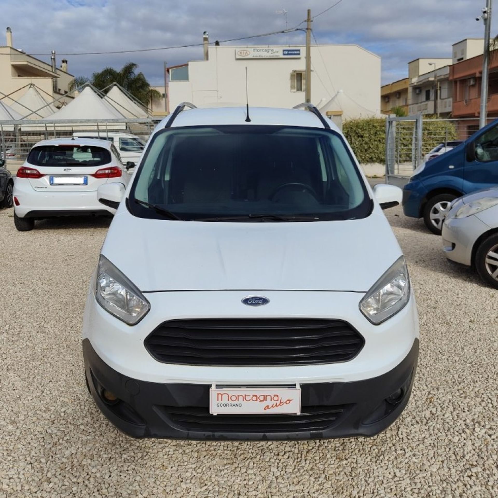 Ford Transit Courier