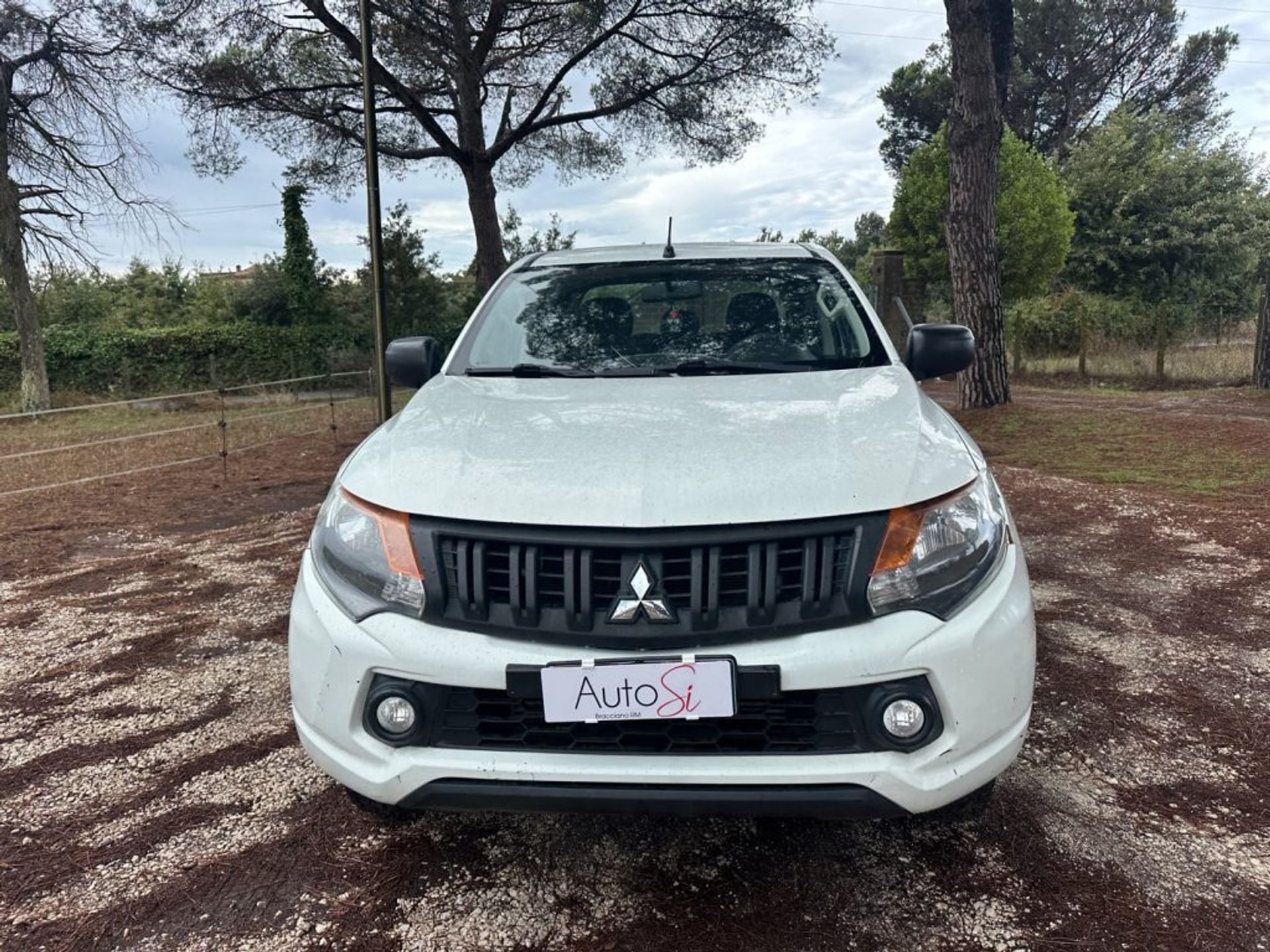 Mitsubishi L200