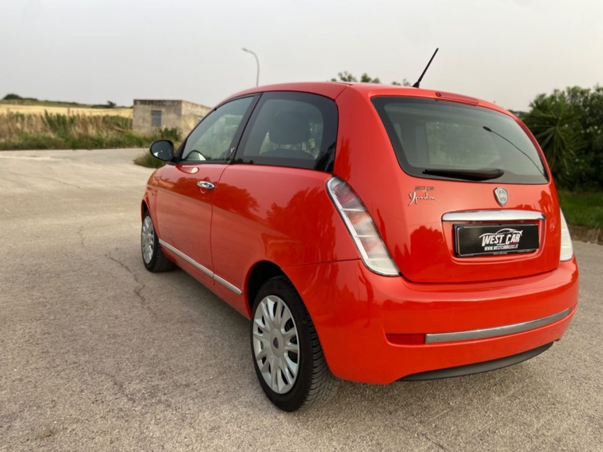 Lancia Ypsilon