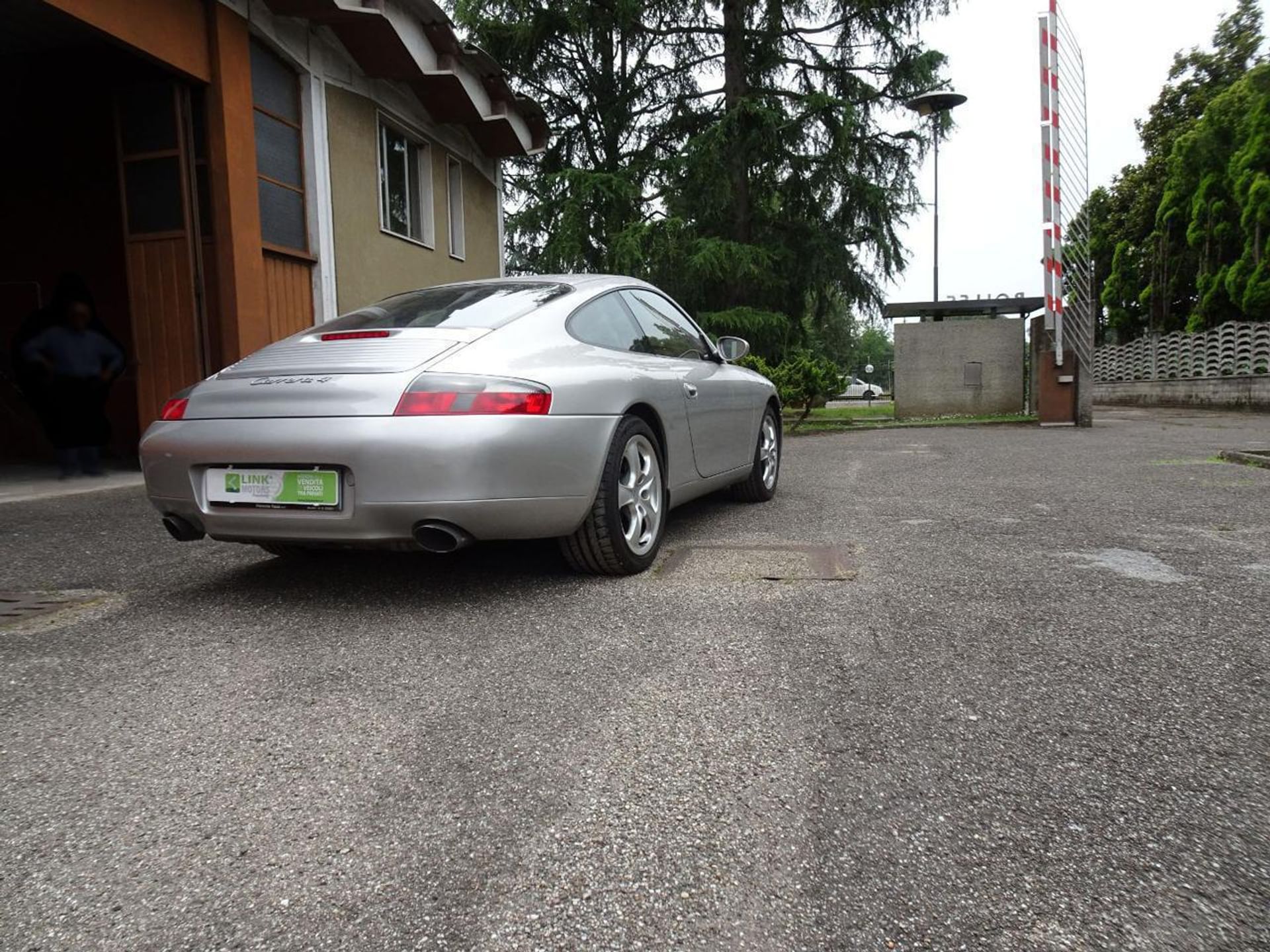 Porsche 911