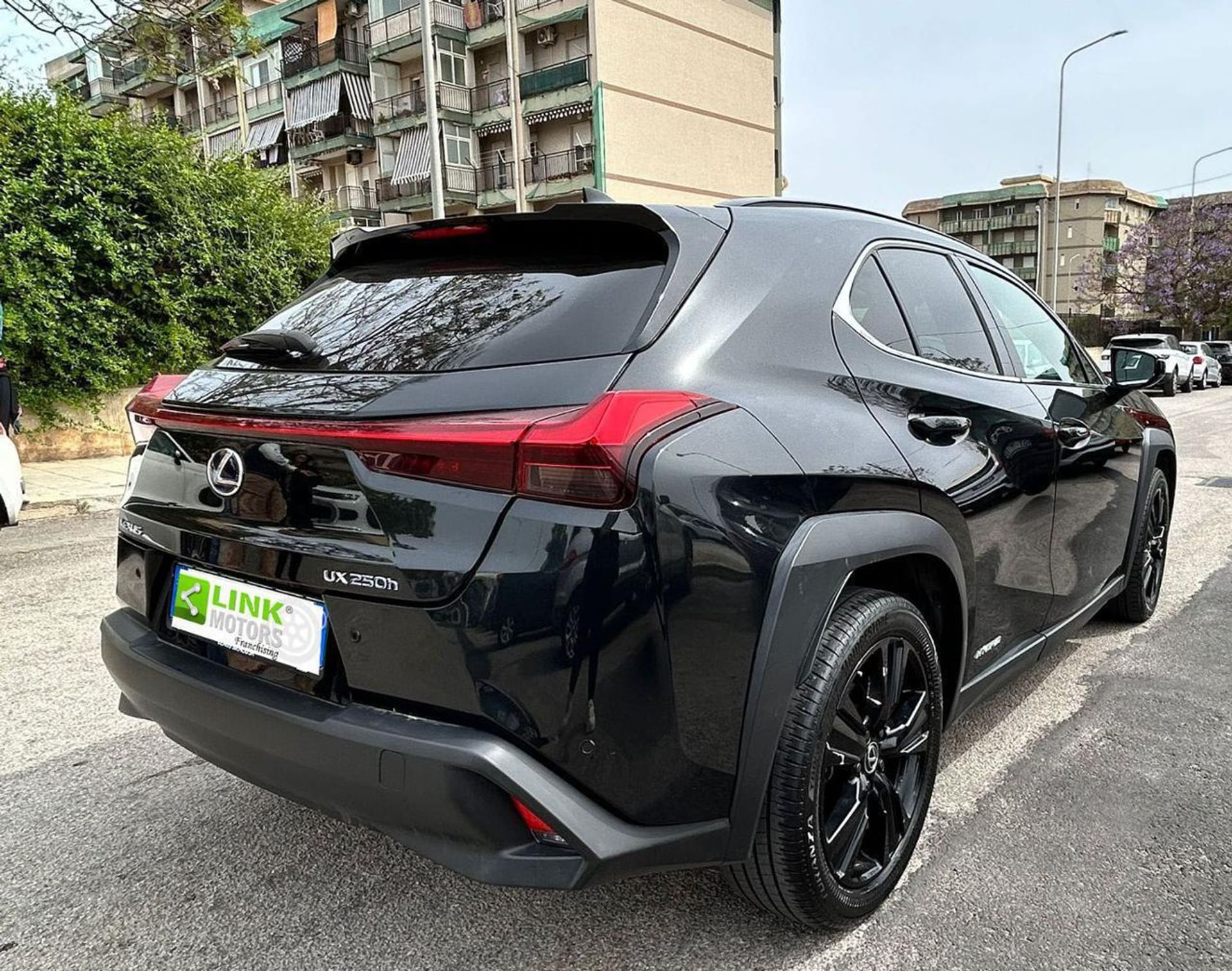 Lexus UX