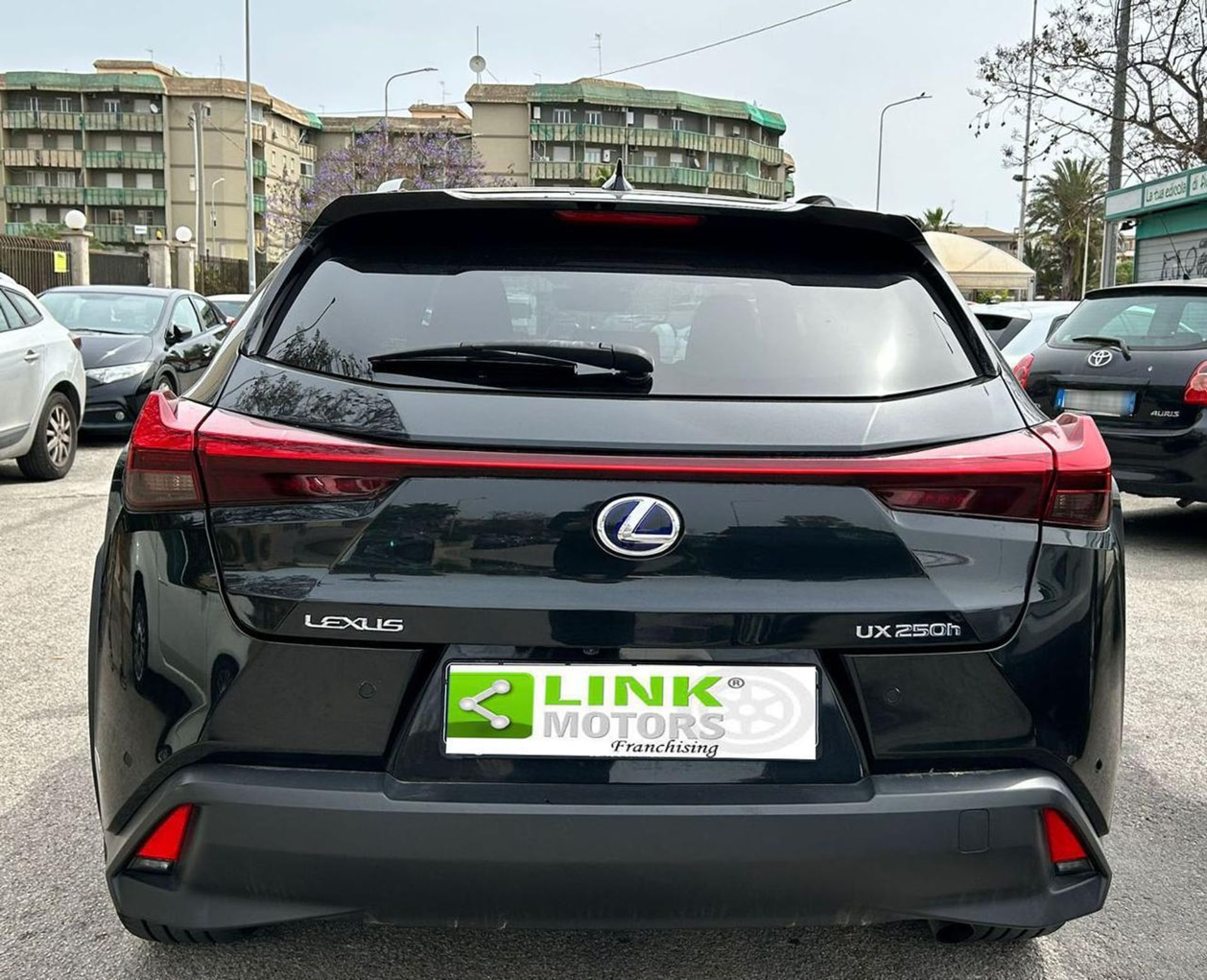 Lexus UX