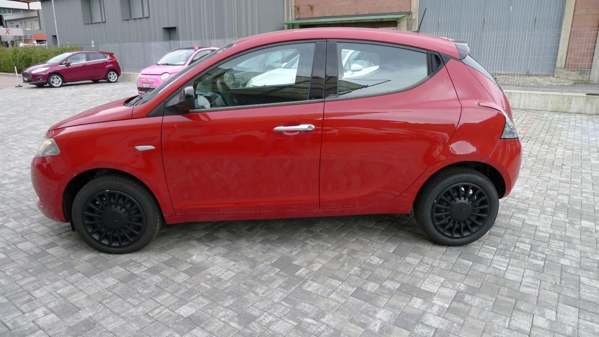 Lancia Ypsilon