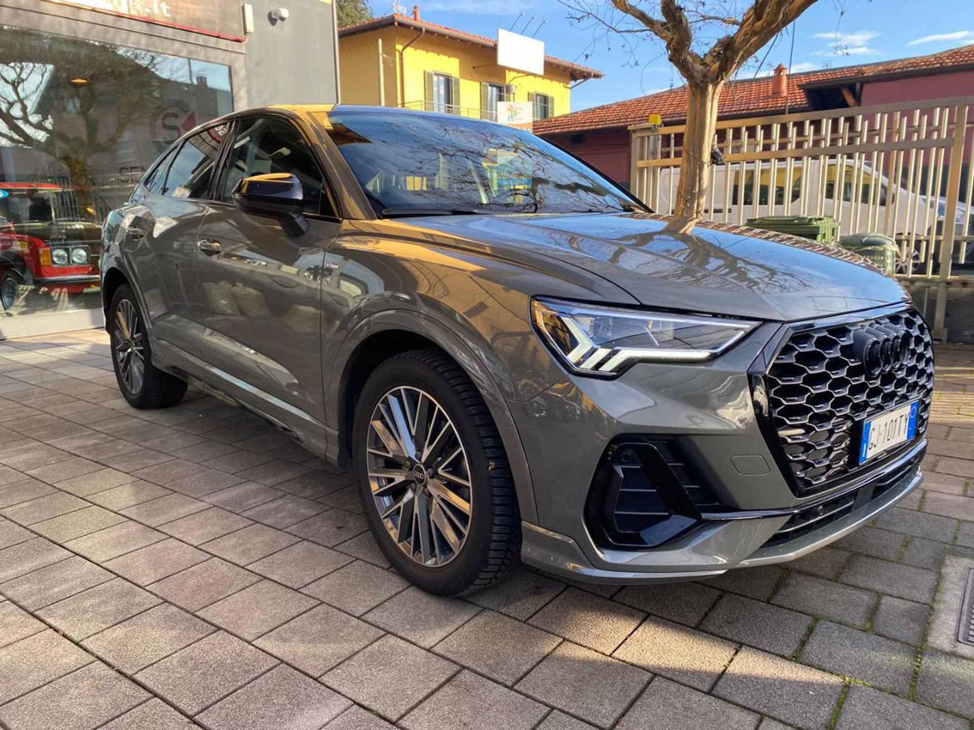 Audi Q3