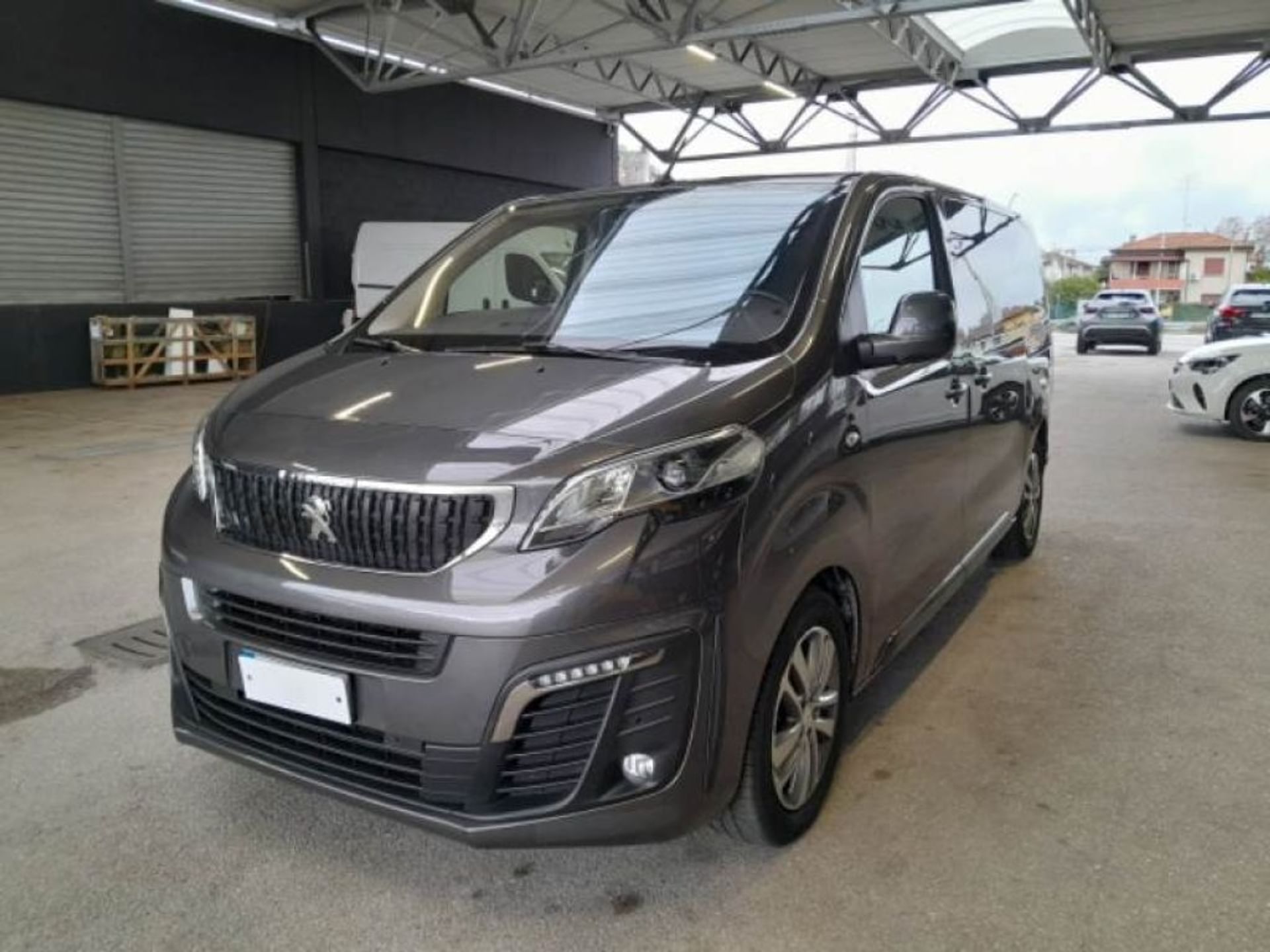 Peugeot Traveller