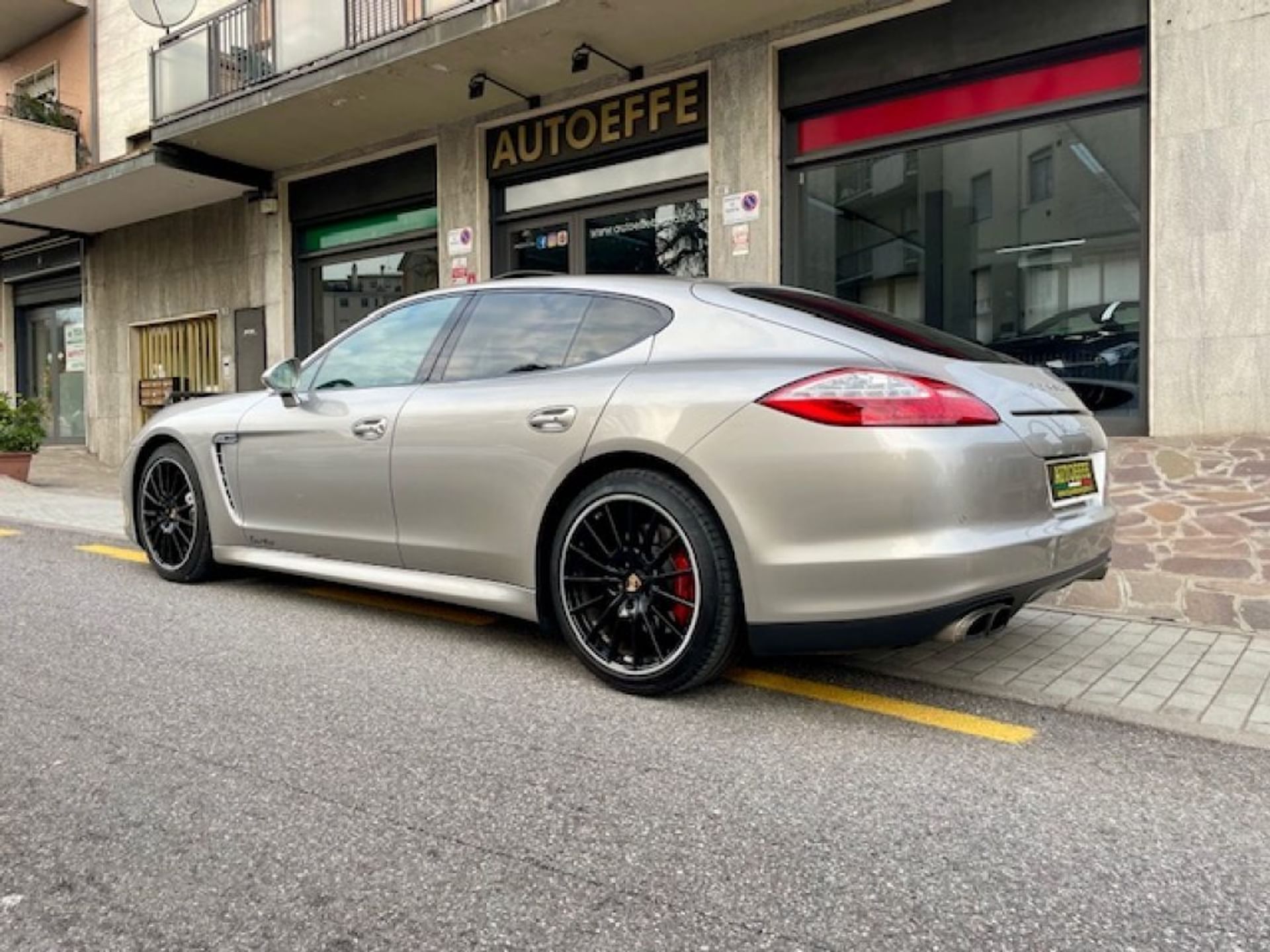 Porsche Panamera