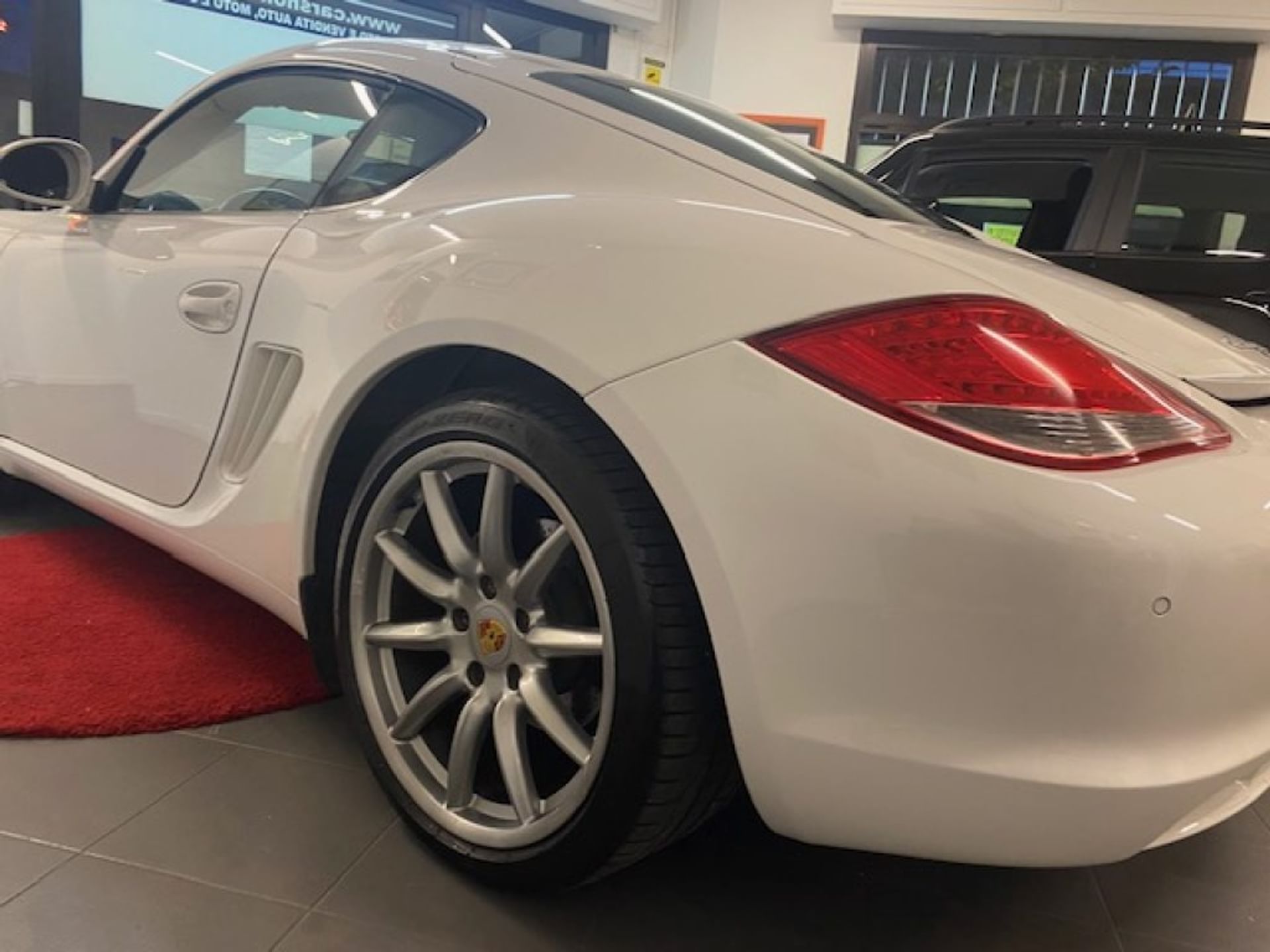 Porsche Cayman