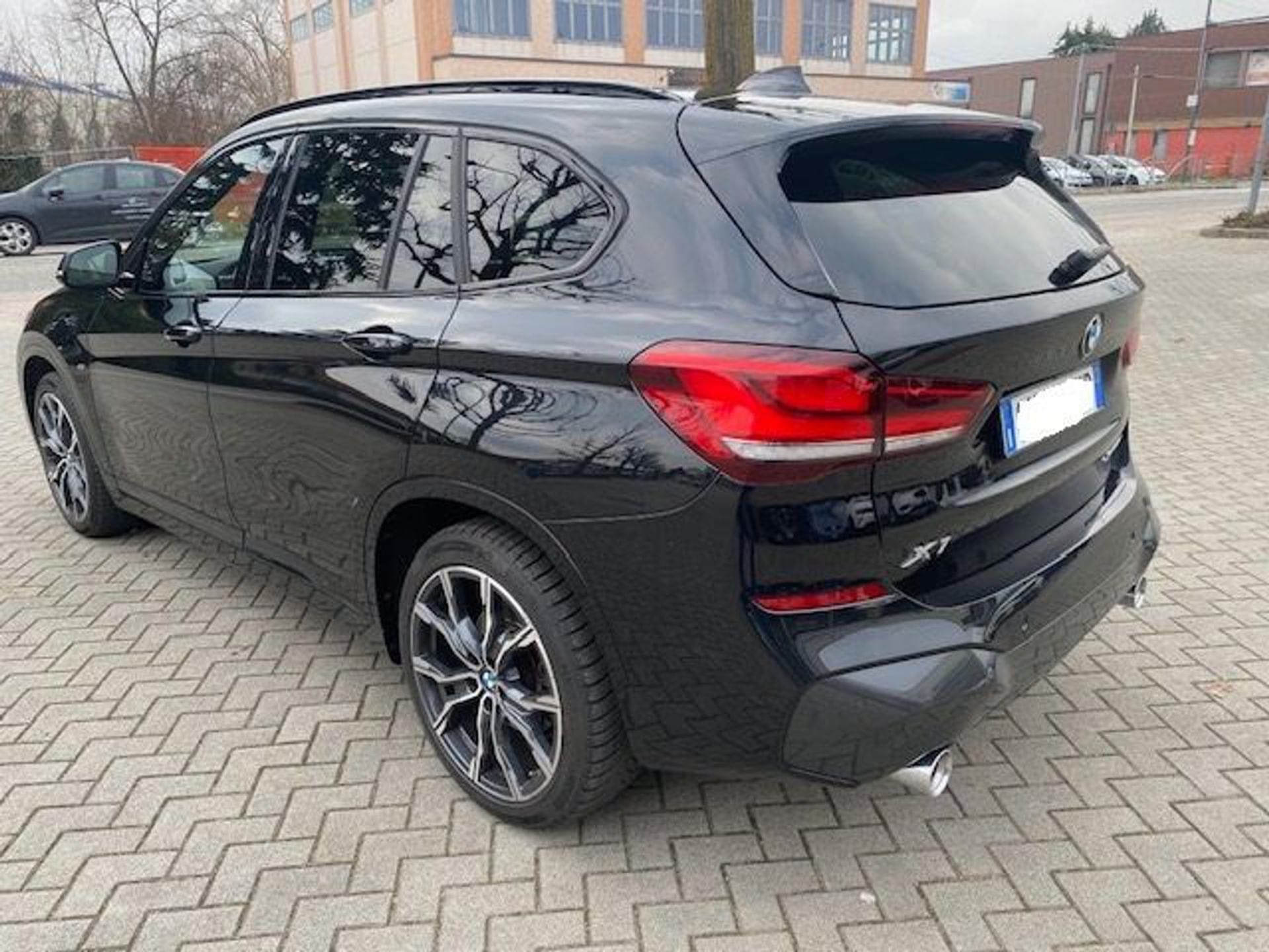 BMW X1